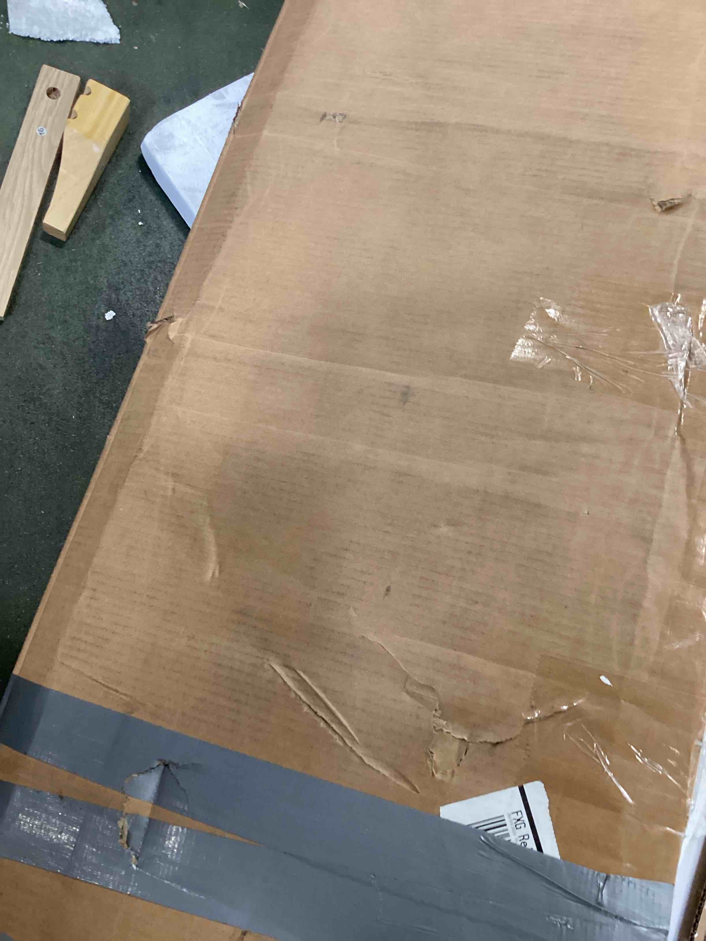 https://s3.amazonaws.com/lotting-images-prod/bidfta/PPE3711187_1750359799196.jpeg