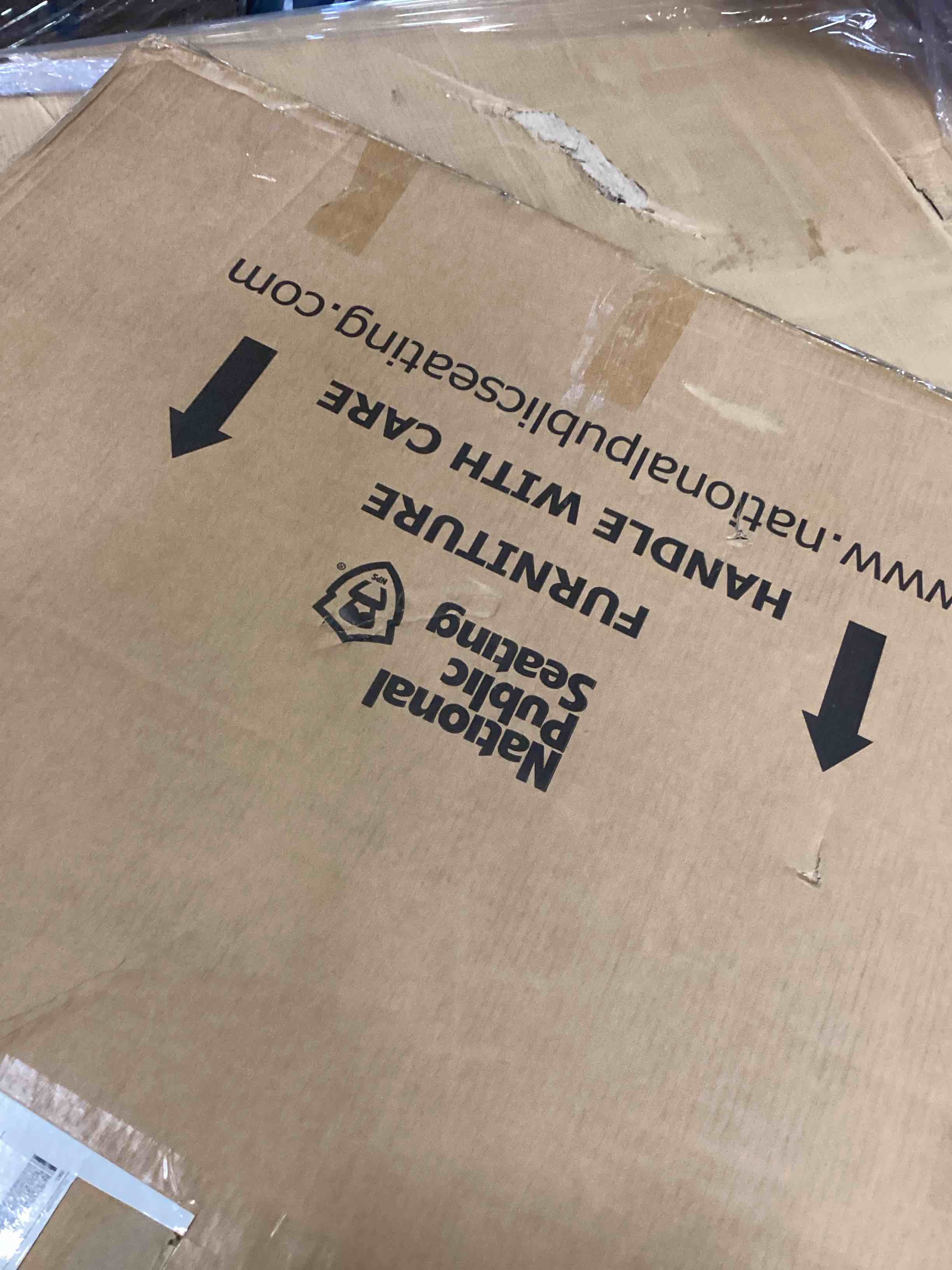 https://s3.amazonaws.com/lotting-images-prod/bidfta/PPE3711198_1750353141191.jpeg
