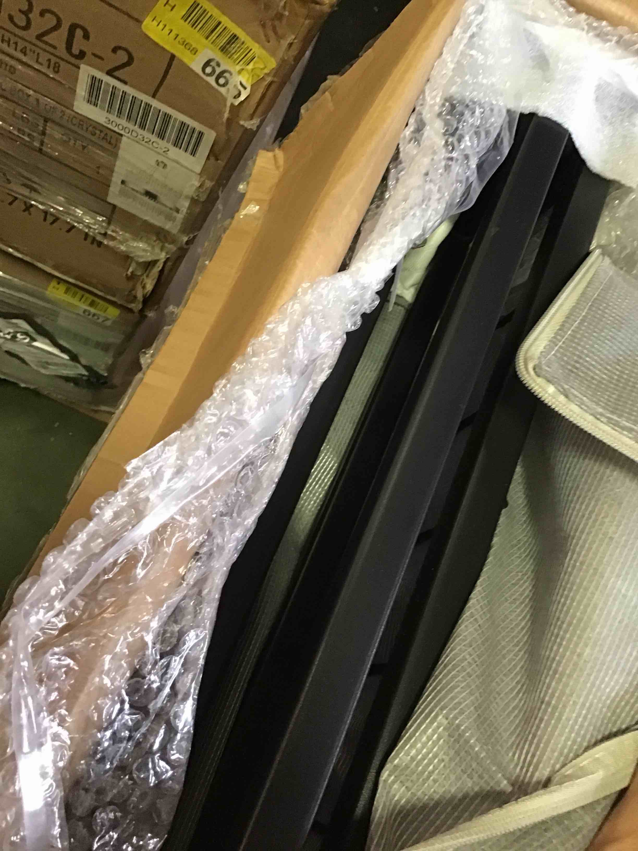 https://s3.amazonaws.com/lotting-images-prod/bidfta/PPE3711244_1751286578021.jpeg
