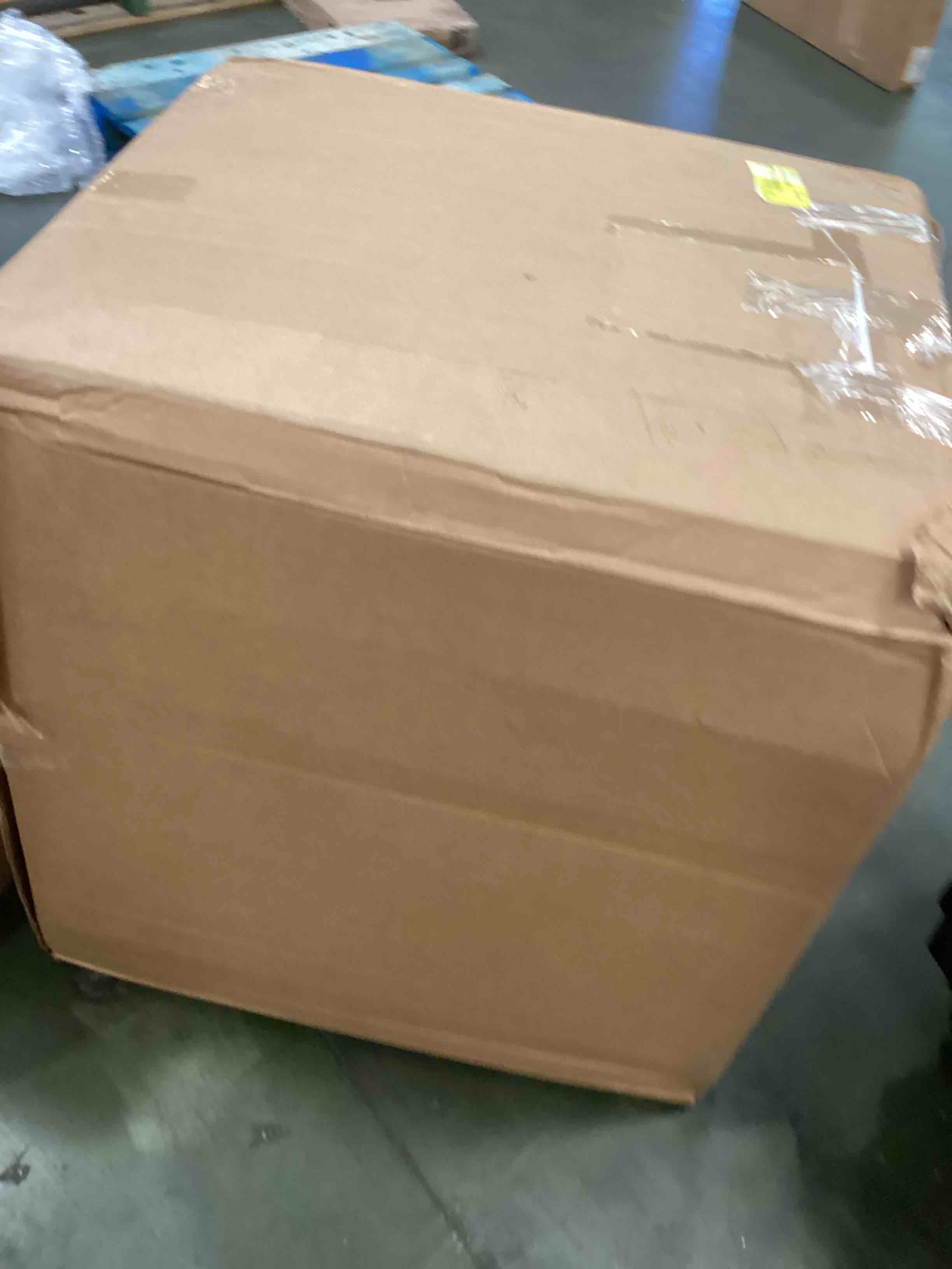 https://s3.amazonaws.com/lotting-images-prod/bidfta/PPE3711422_1750509183734.jpeg