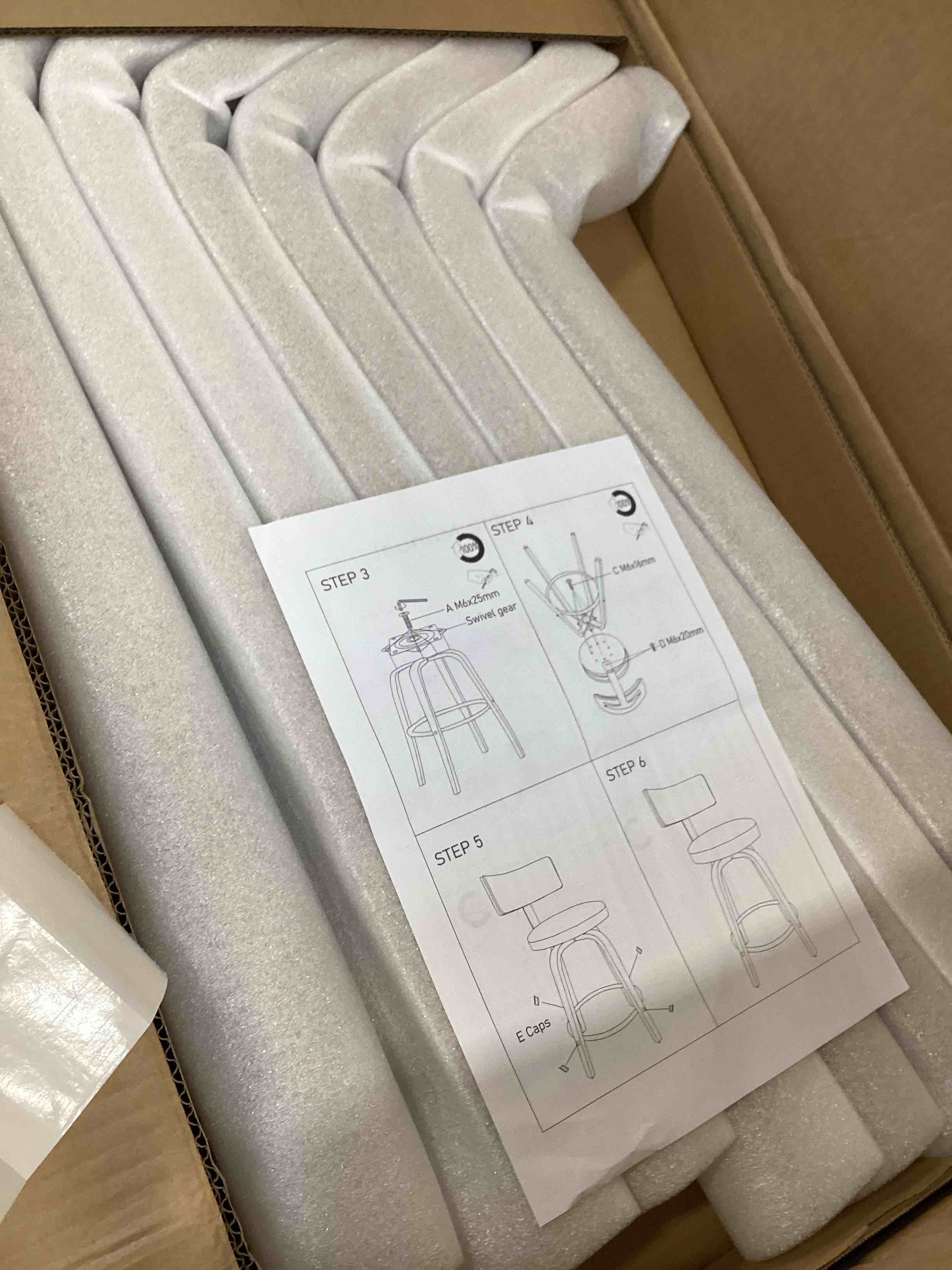 https://s3.amazonaws.com/lotting-images-prod/bidfta/PPE3711424_1750508884426.jpeg