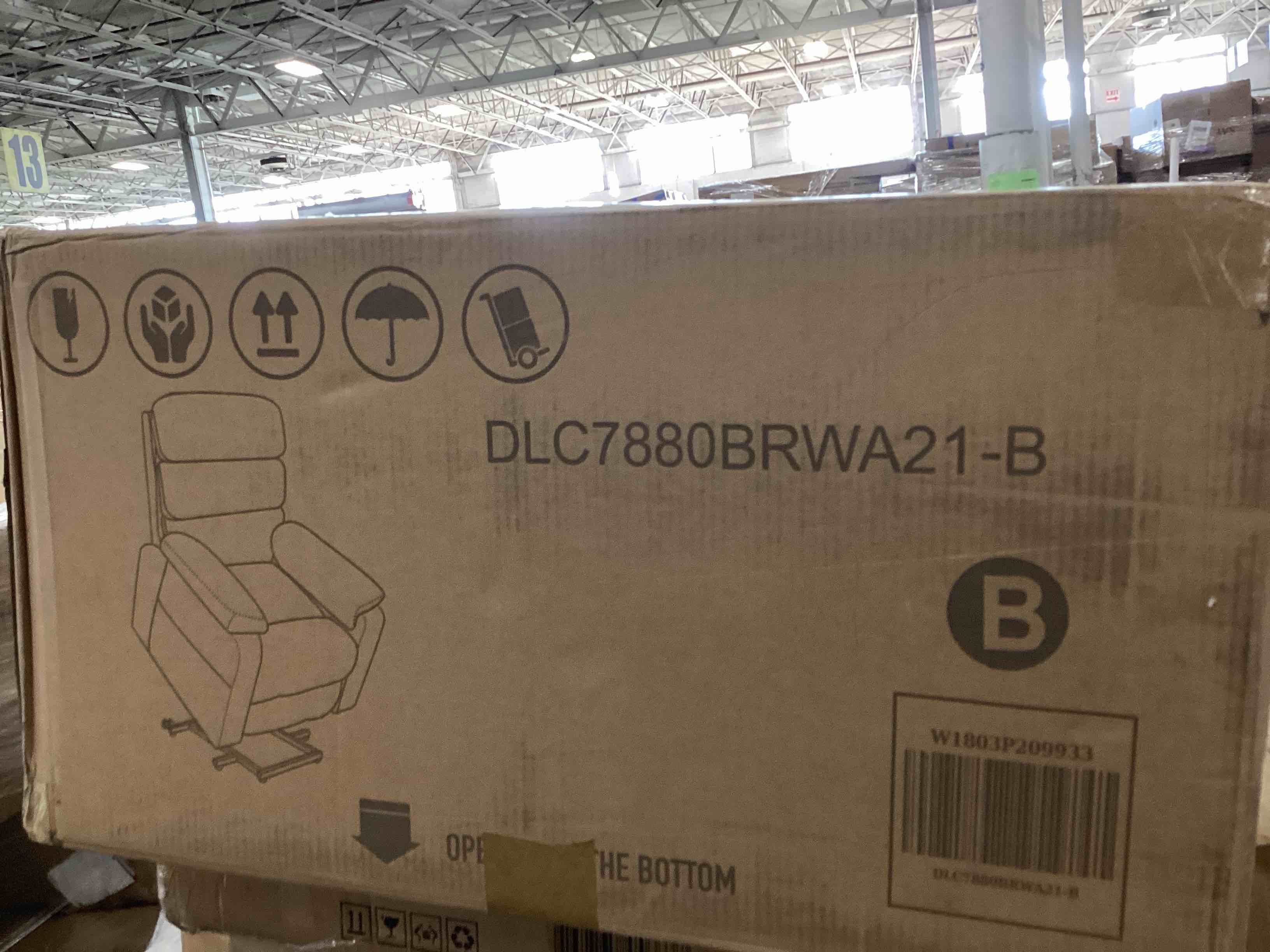incomplete, only 1 box .Dual Motor Power Lift Recliner With Thick Back, 180° Flat Recline With Heat And Massage Upholstery Color: Dark Brown