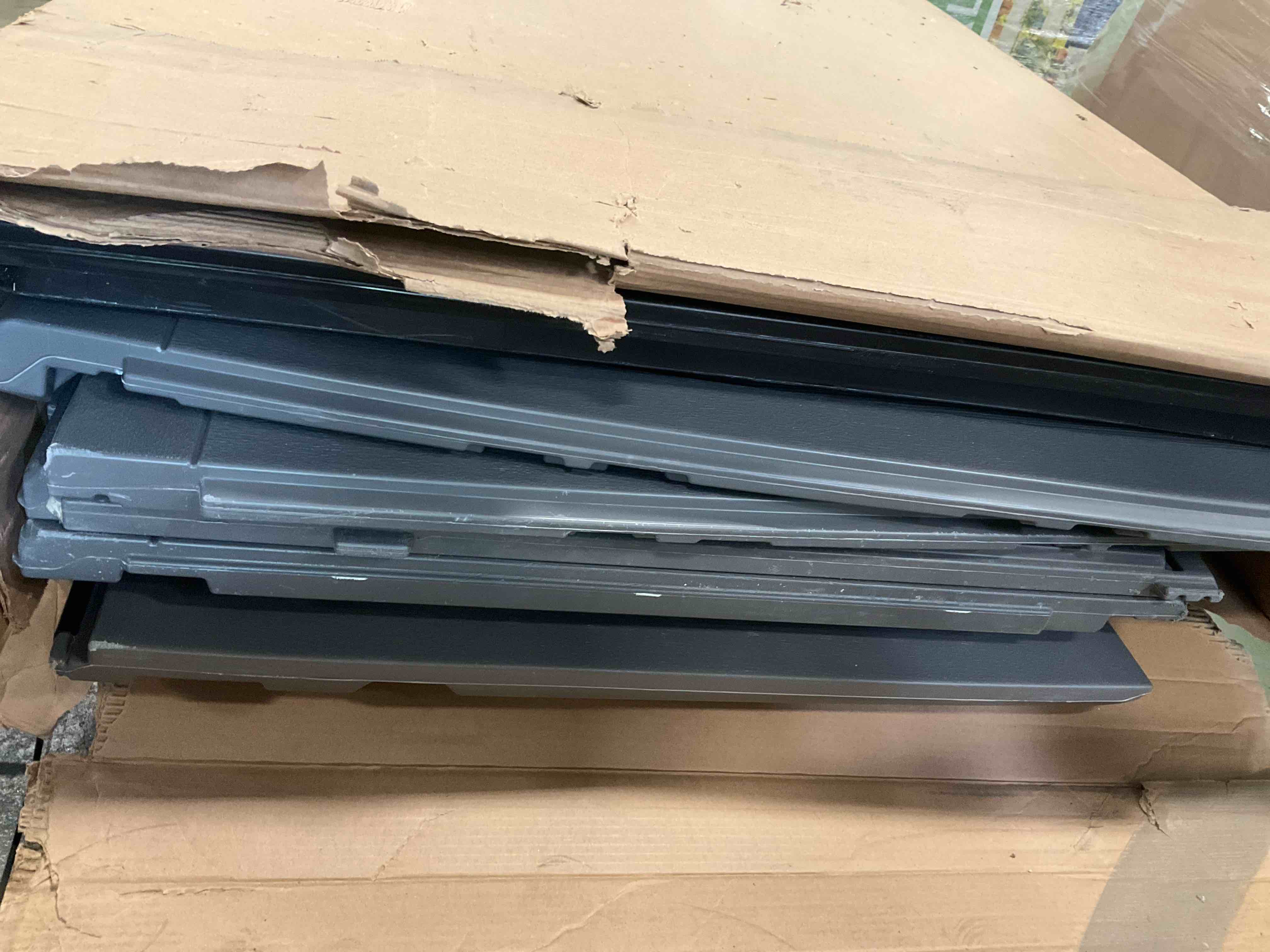 https://s3.amazonaws.com/lotting-images-prod/bidfta/PPE3711624_1751034748942.jpeg