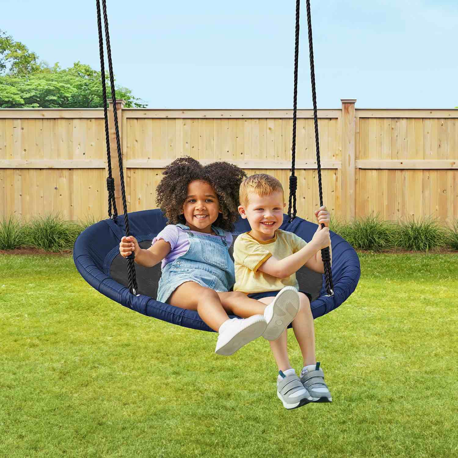 Member's Mark Outdoor Saucer Swing, 40"