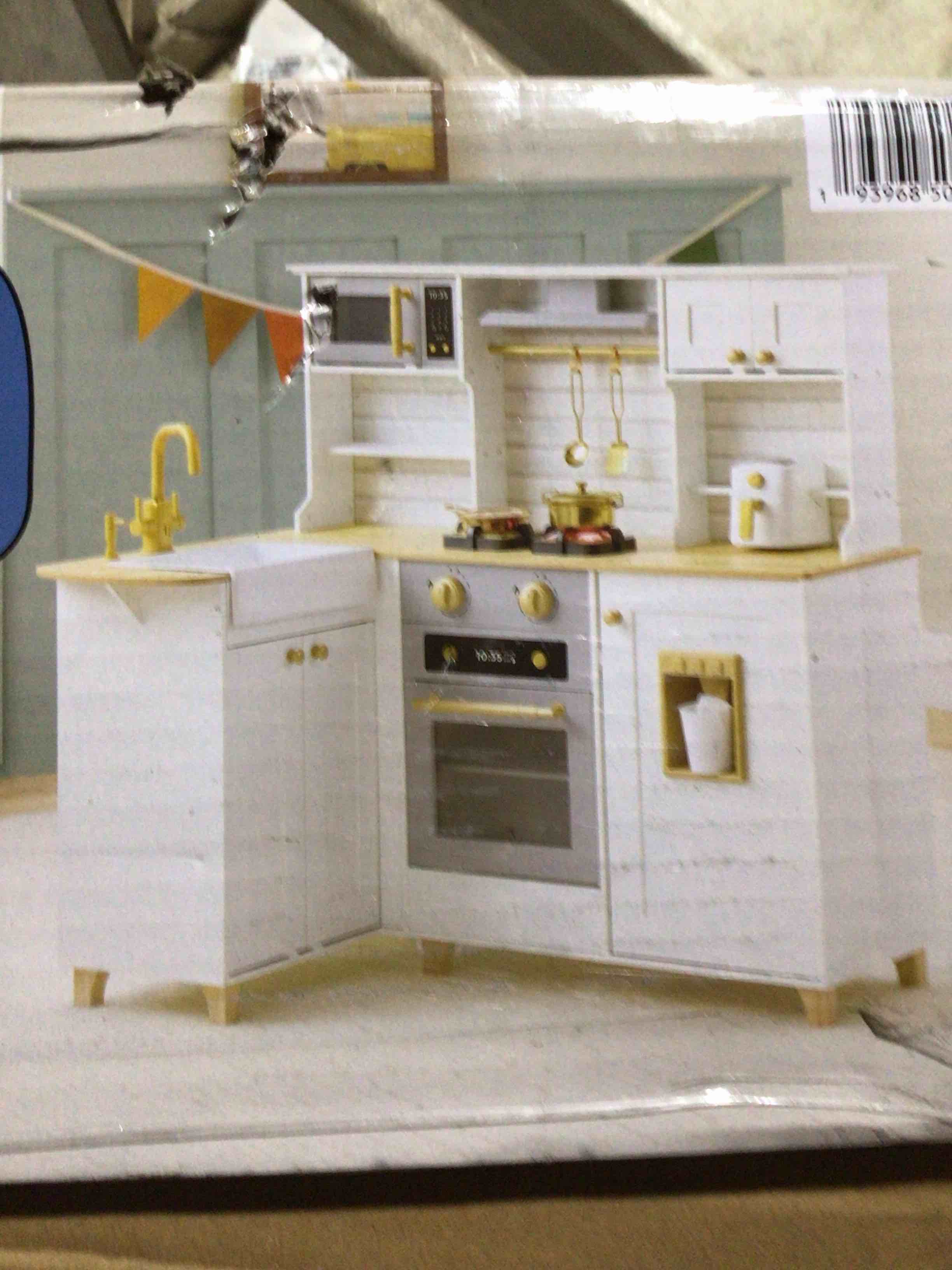 Member's Mark Deluxe Wooden Kitchen Playset