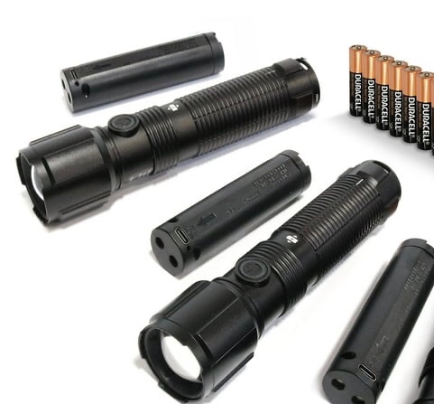 Member's Mark 2 PC 1700 Lumen Dual Power LED Flashlight Set