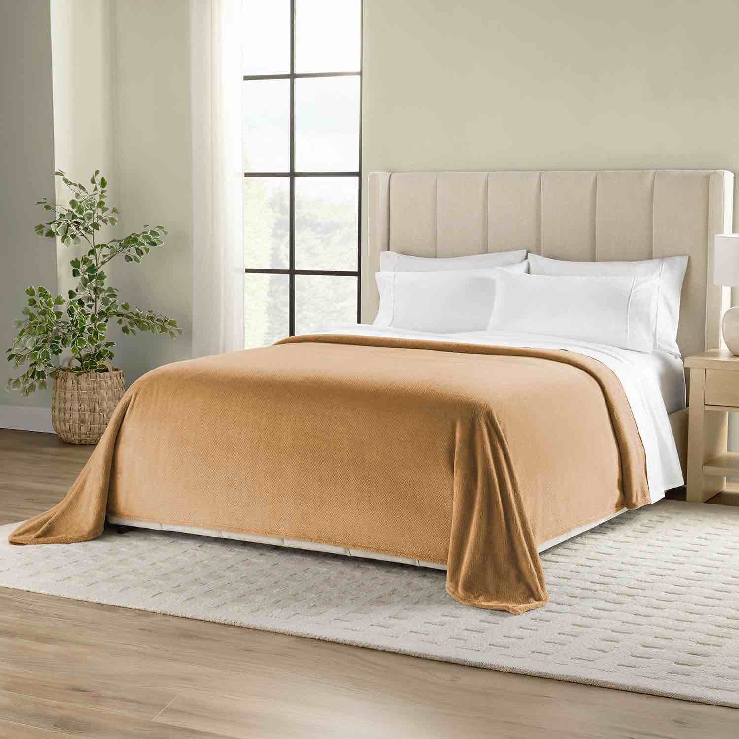 Member's Mark Oversized Cloud Touch Blanket