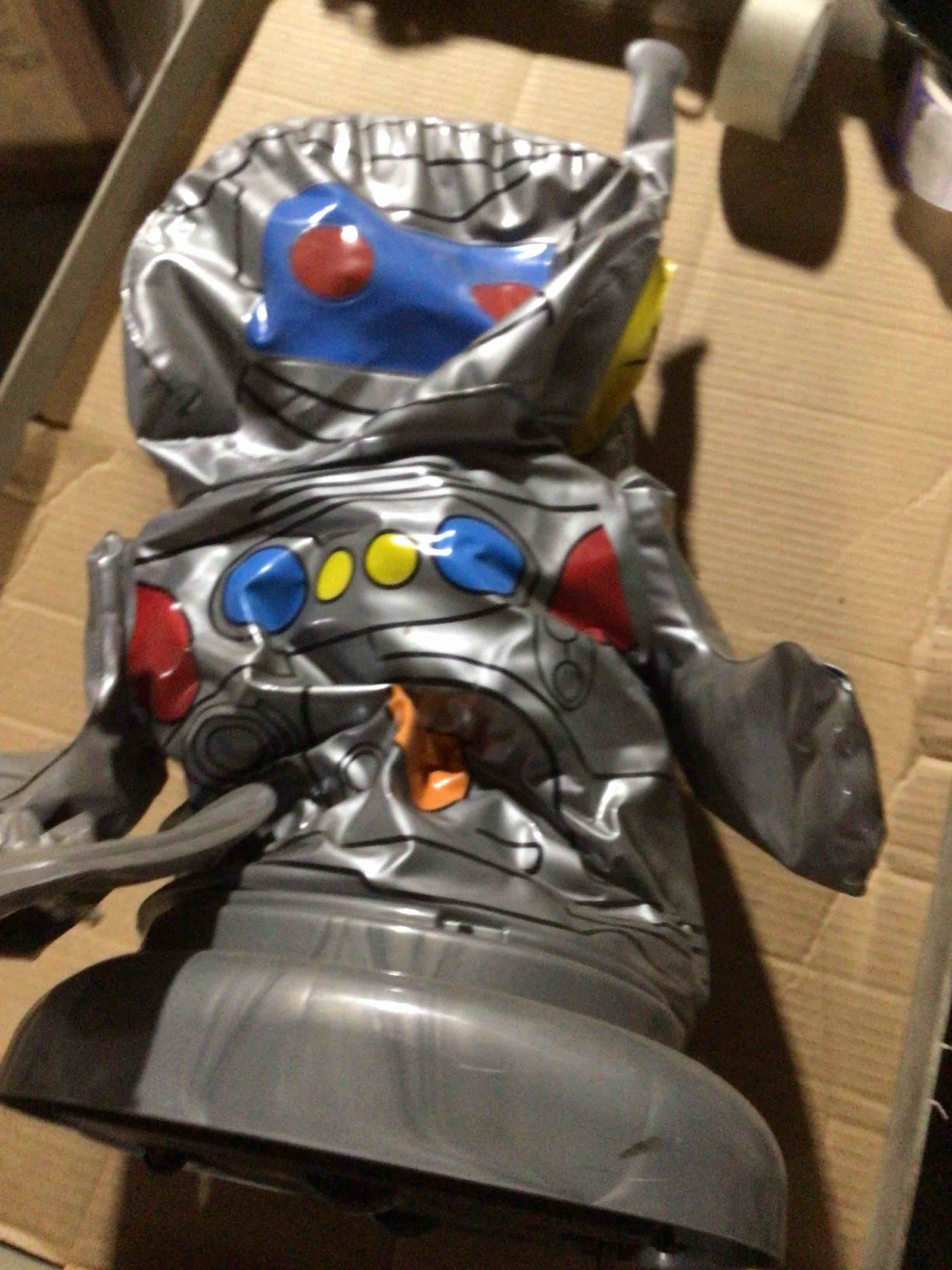 Remote - controlled inflatable robot 