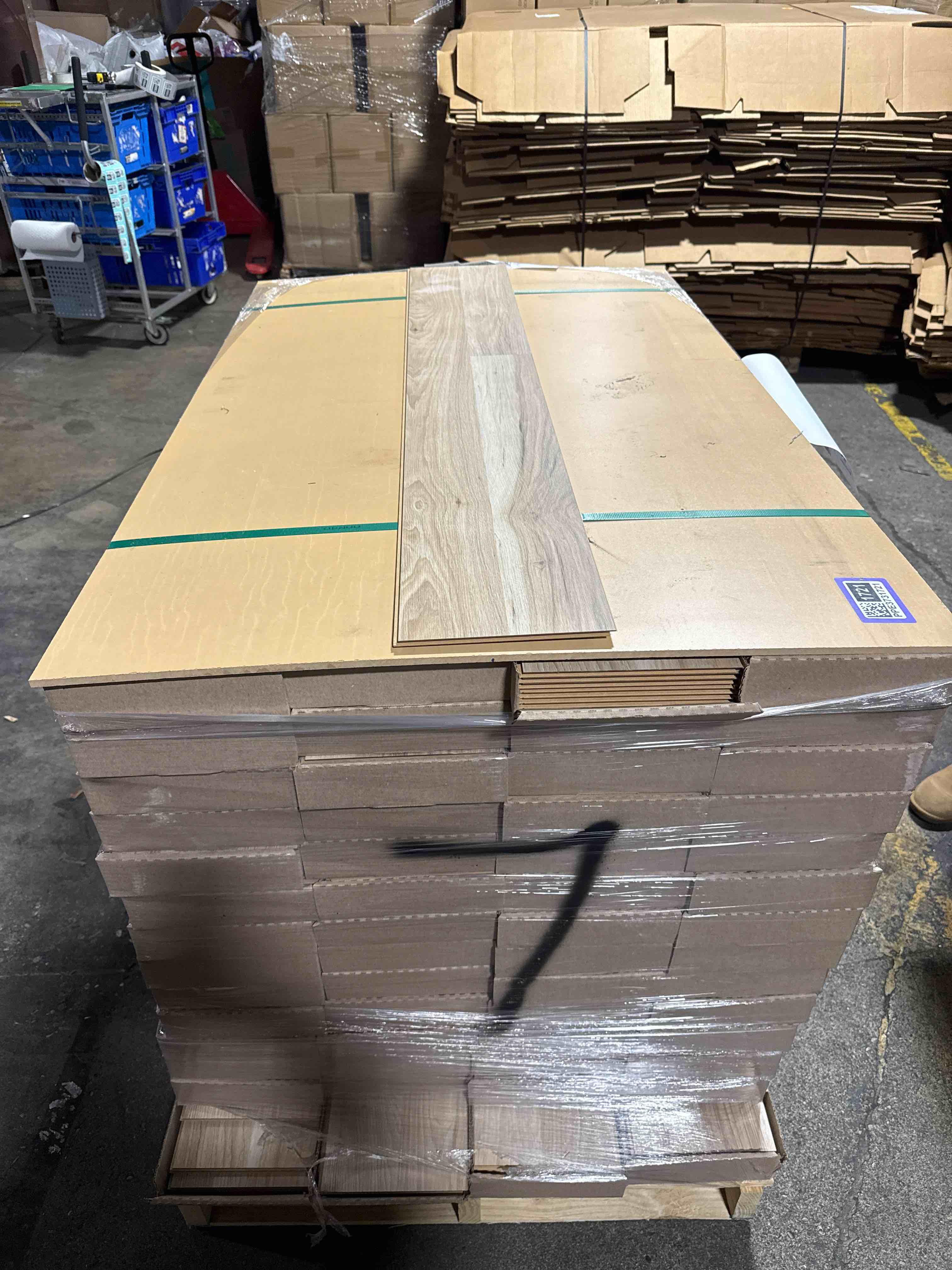 1376 sq ft of 7.75” x50.75” laminate flooring your bid per sq ft 