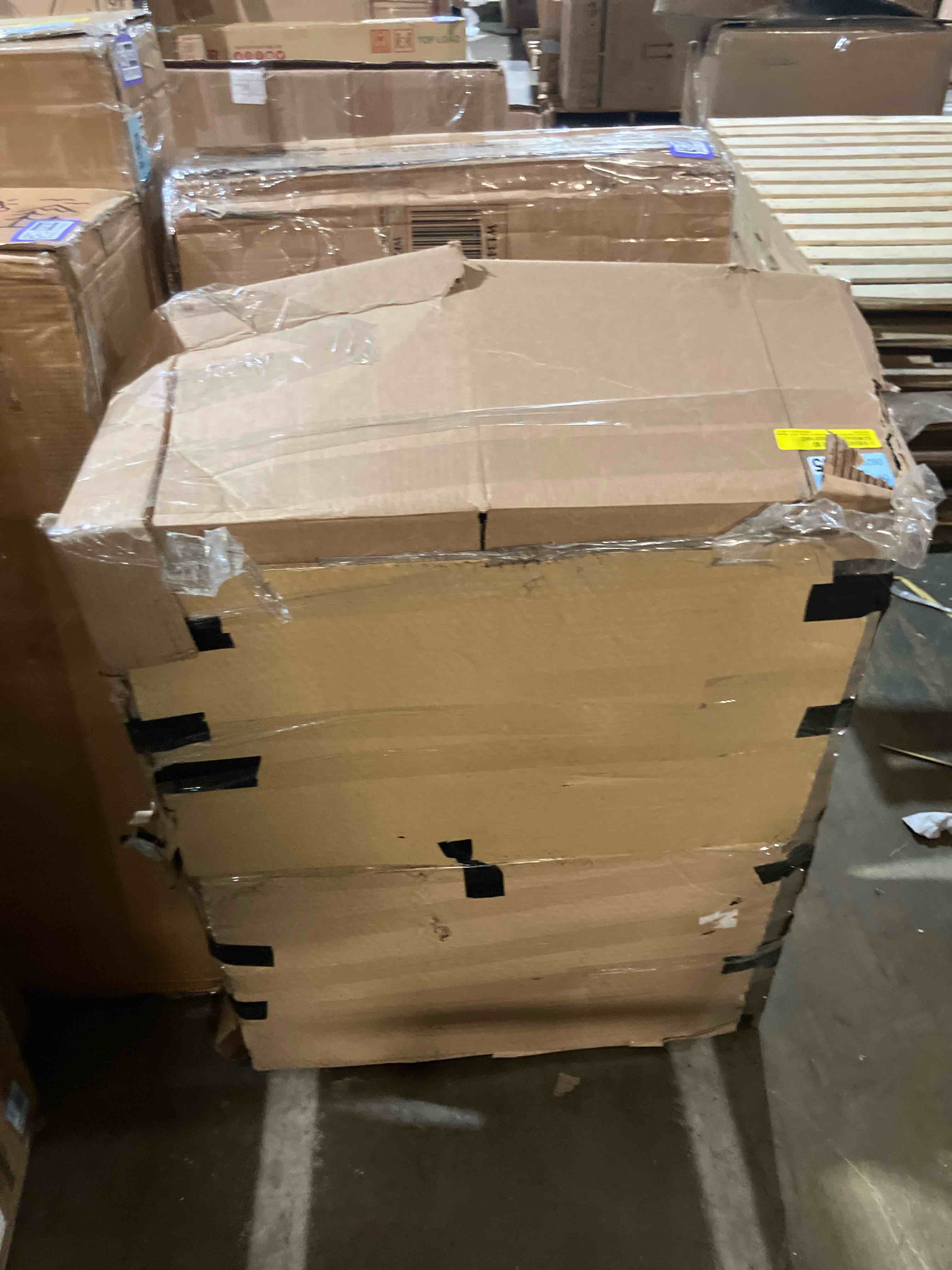 Condition photo showing Good Condition for 12 pack l14" x h 10" white heavy duty shelf brackets with screws metal shelf brackets shelf support angle brackets for shelves l brackets heavy duty floating shelf brackets (missing hardware)