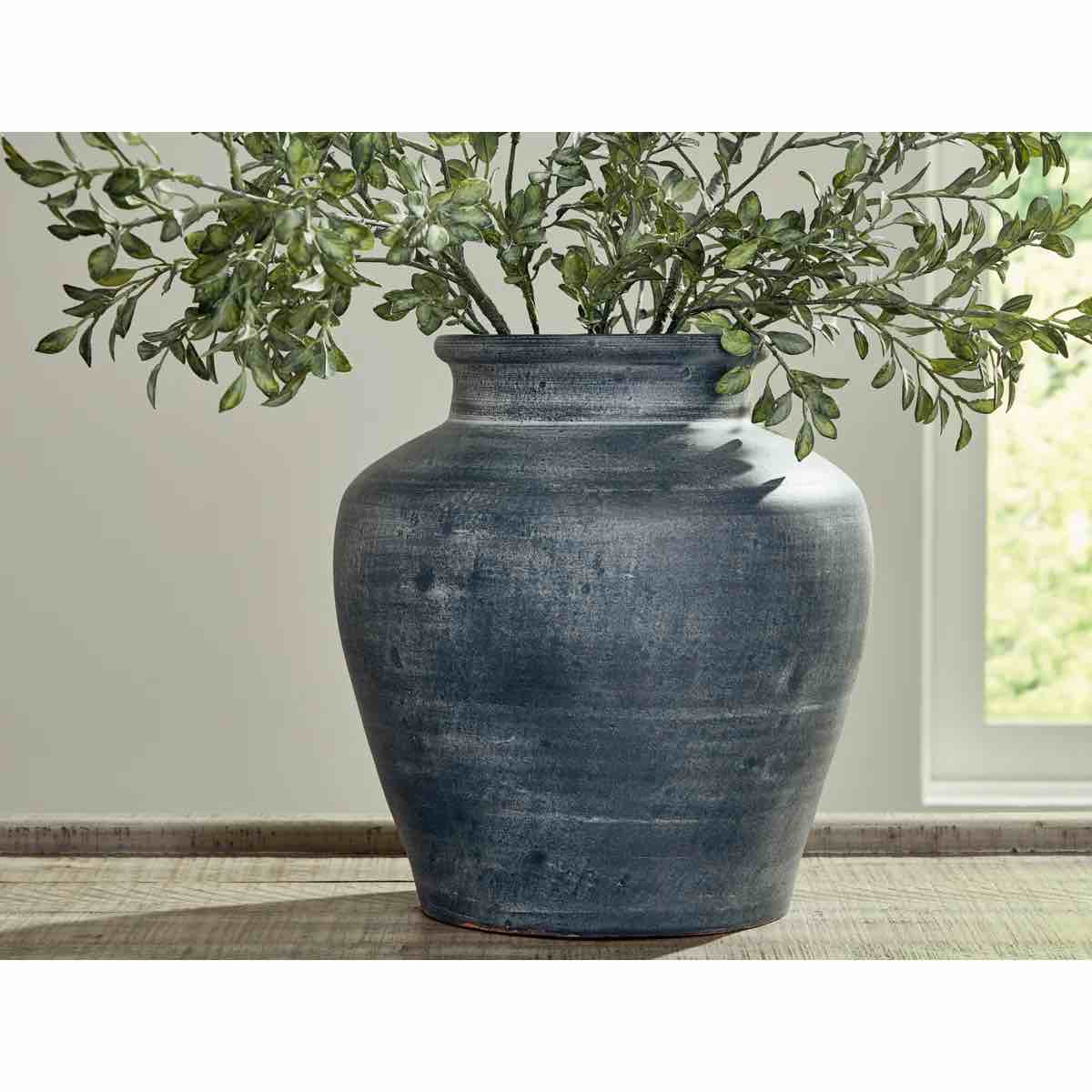 Keron Terracotta Table Vase