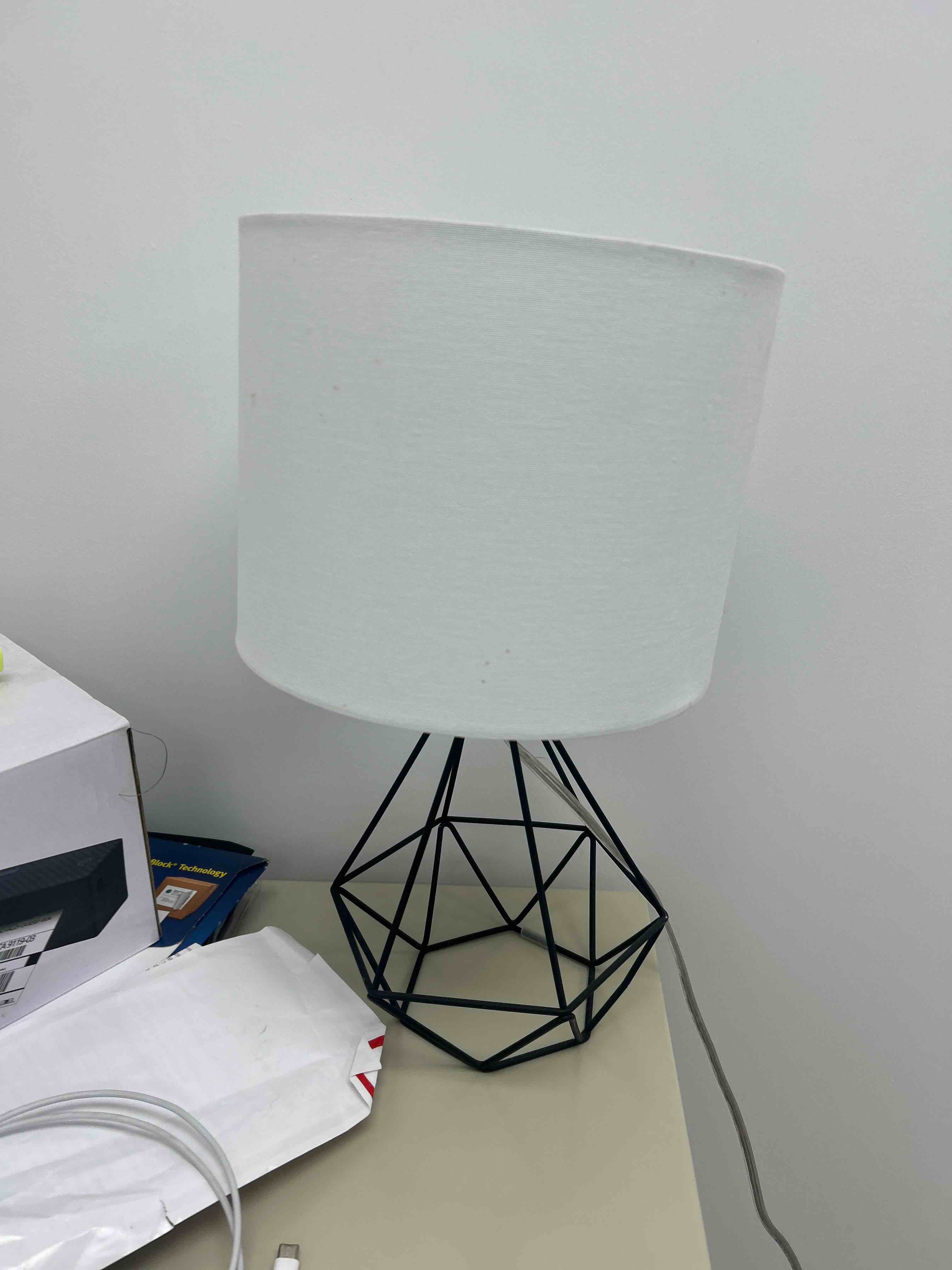 15” desk lamp 