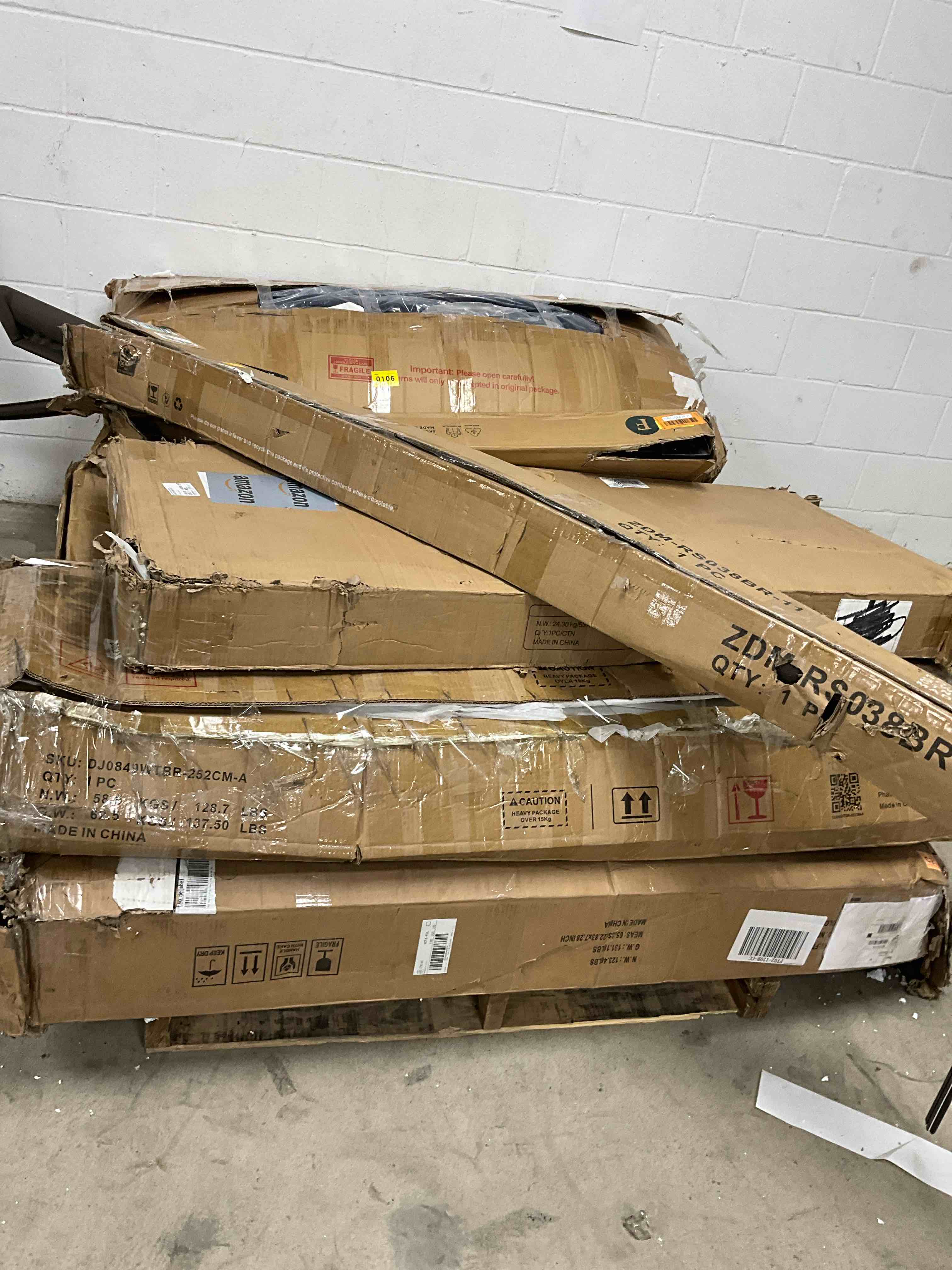 Furniture Pallet Lot