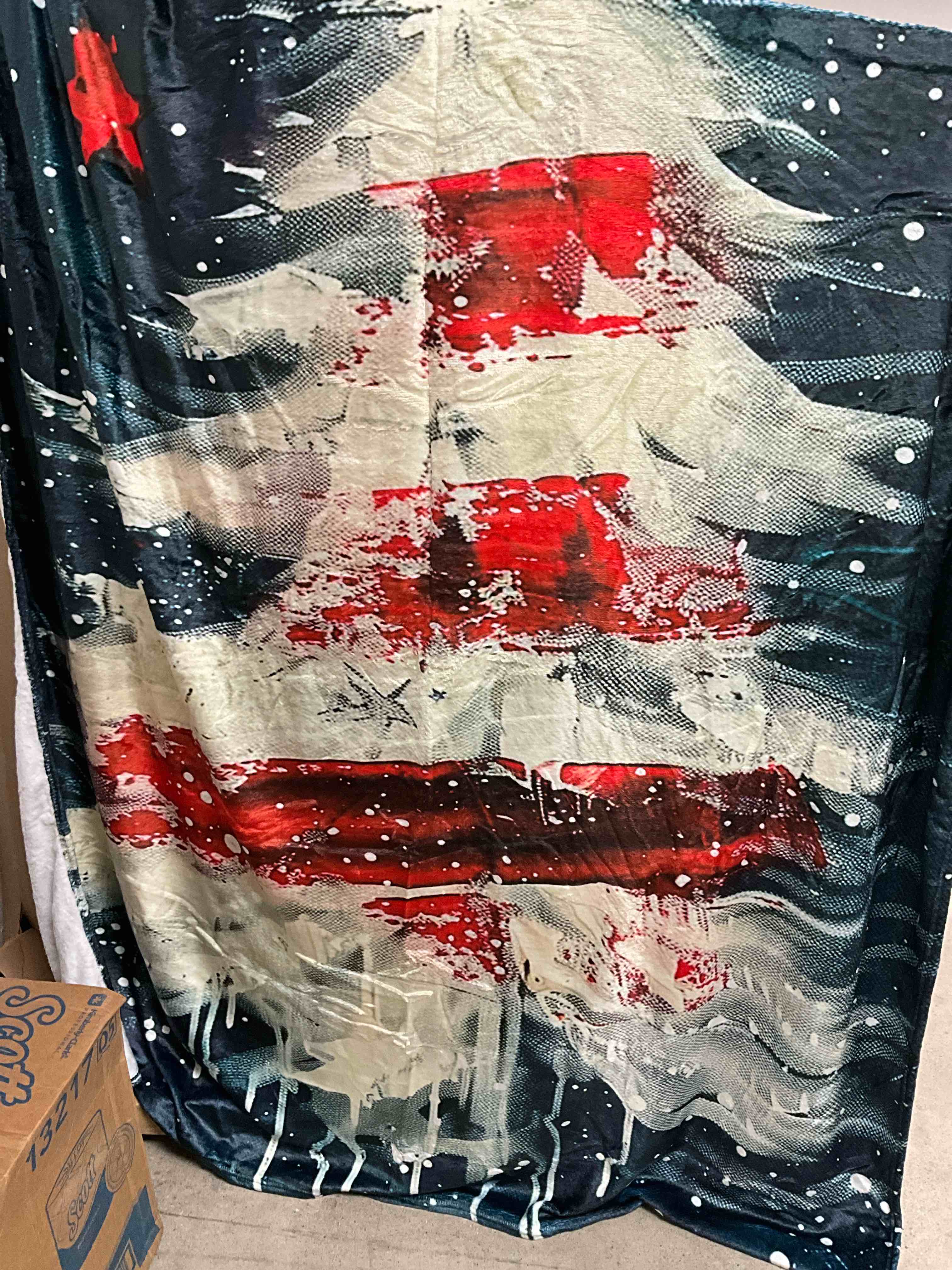 Christmas Tree Wooden Throw Blanket Fluffy Fleece Blankets Soft Lightweight Travel Blanket Indoor Outdoor Blanket for Couch Sofa Bed