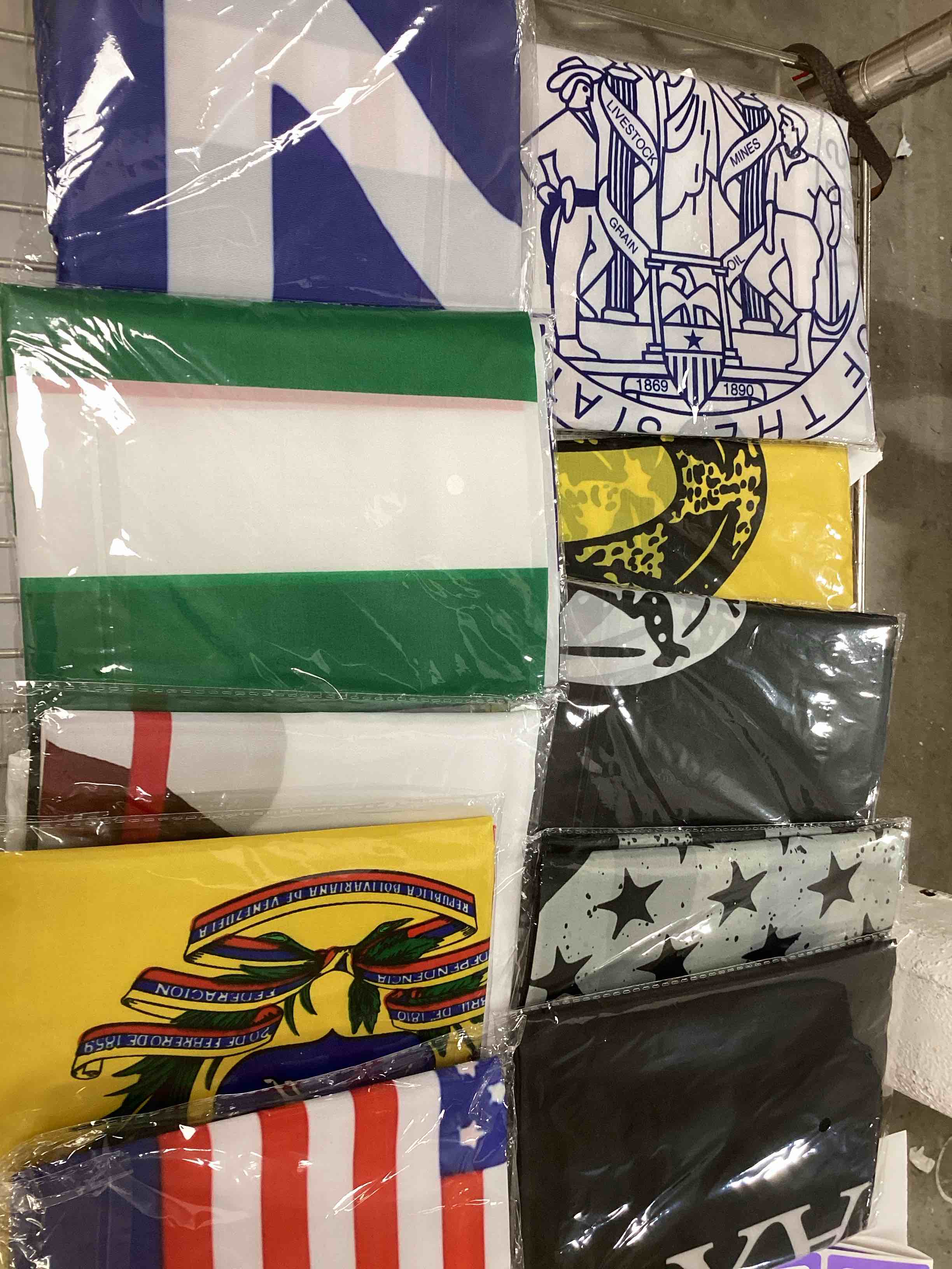Flags different styles. 10 pcs 