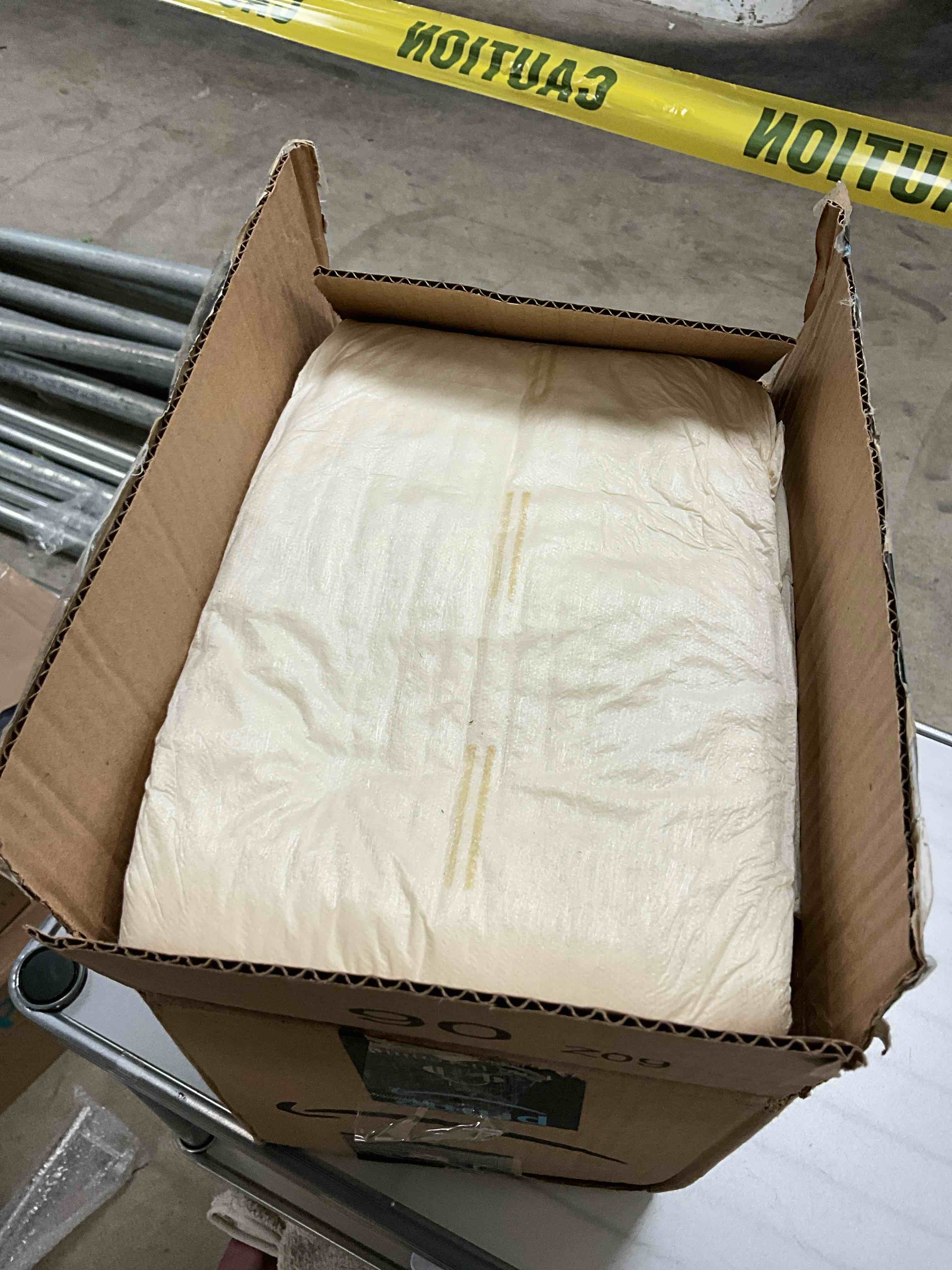 Large Dry Care ConfiDry 24/7 Adult Diaper. (12 pcs)