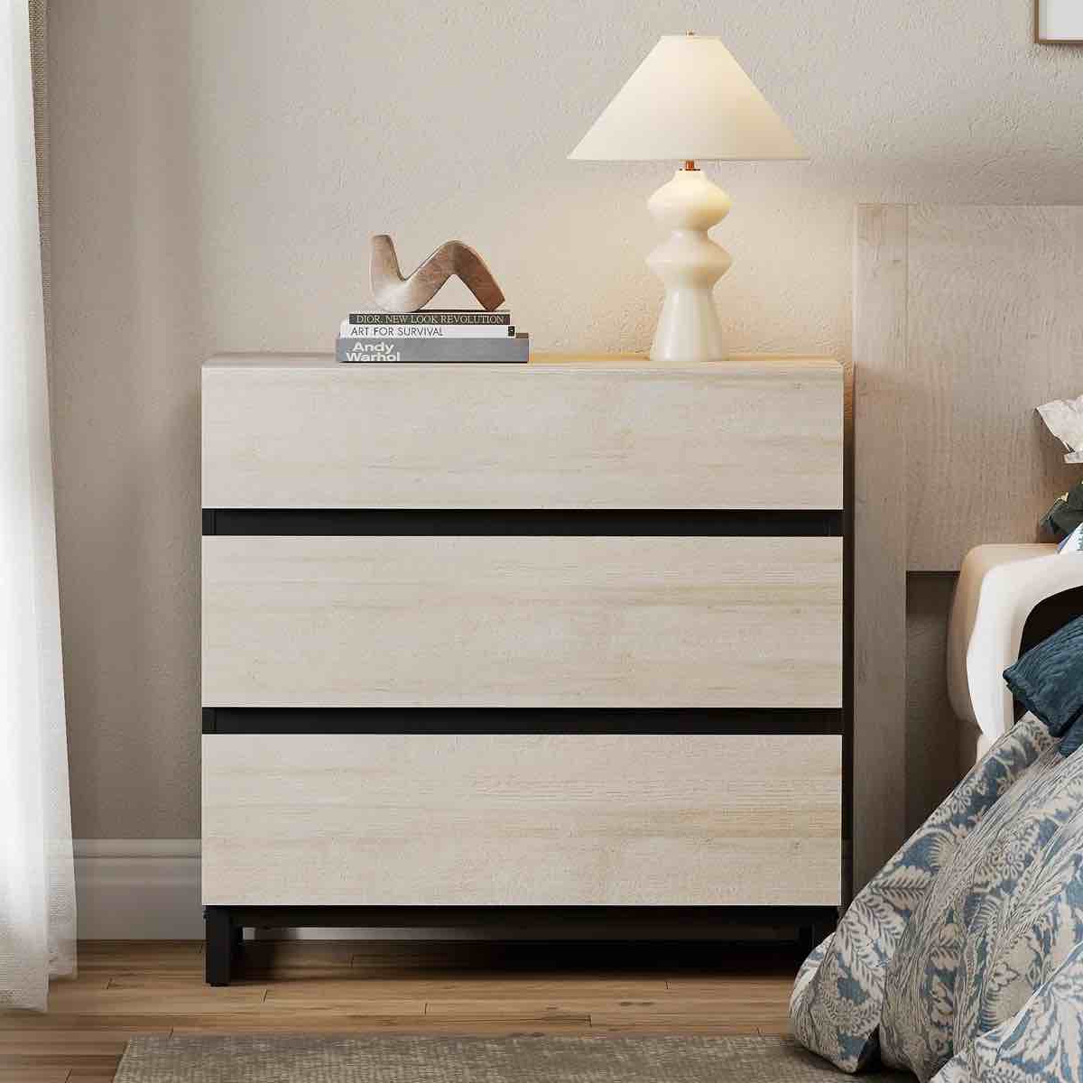 Aadam Accent Chest