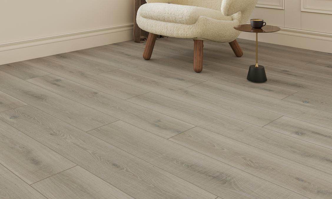 Middlebrooke 7.6 x 50.79 x 10mm Tile Laminate in West Highland Oak