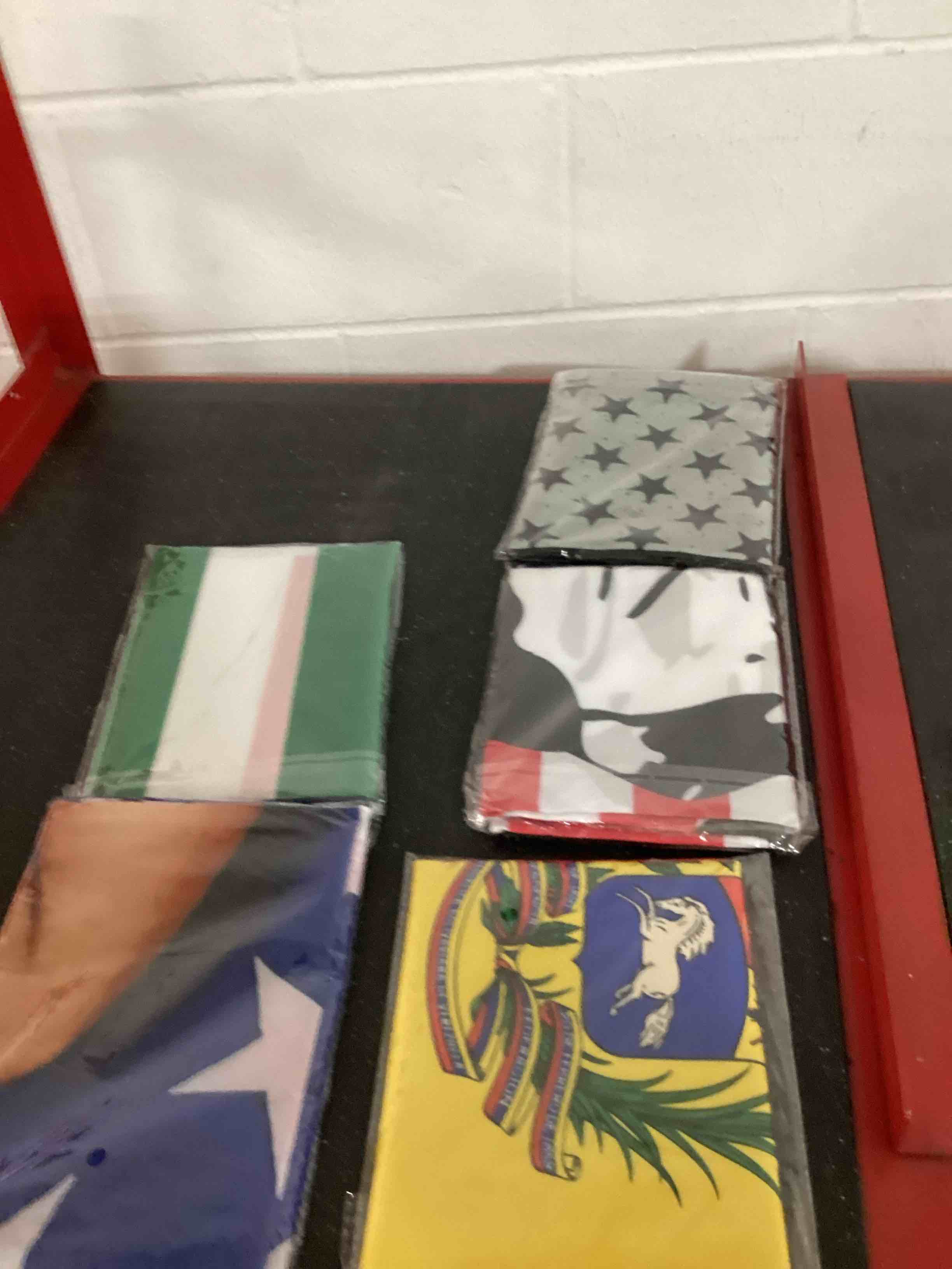 assorted flags set of 5 