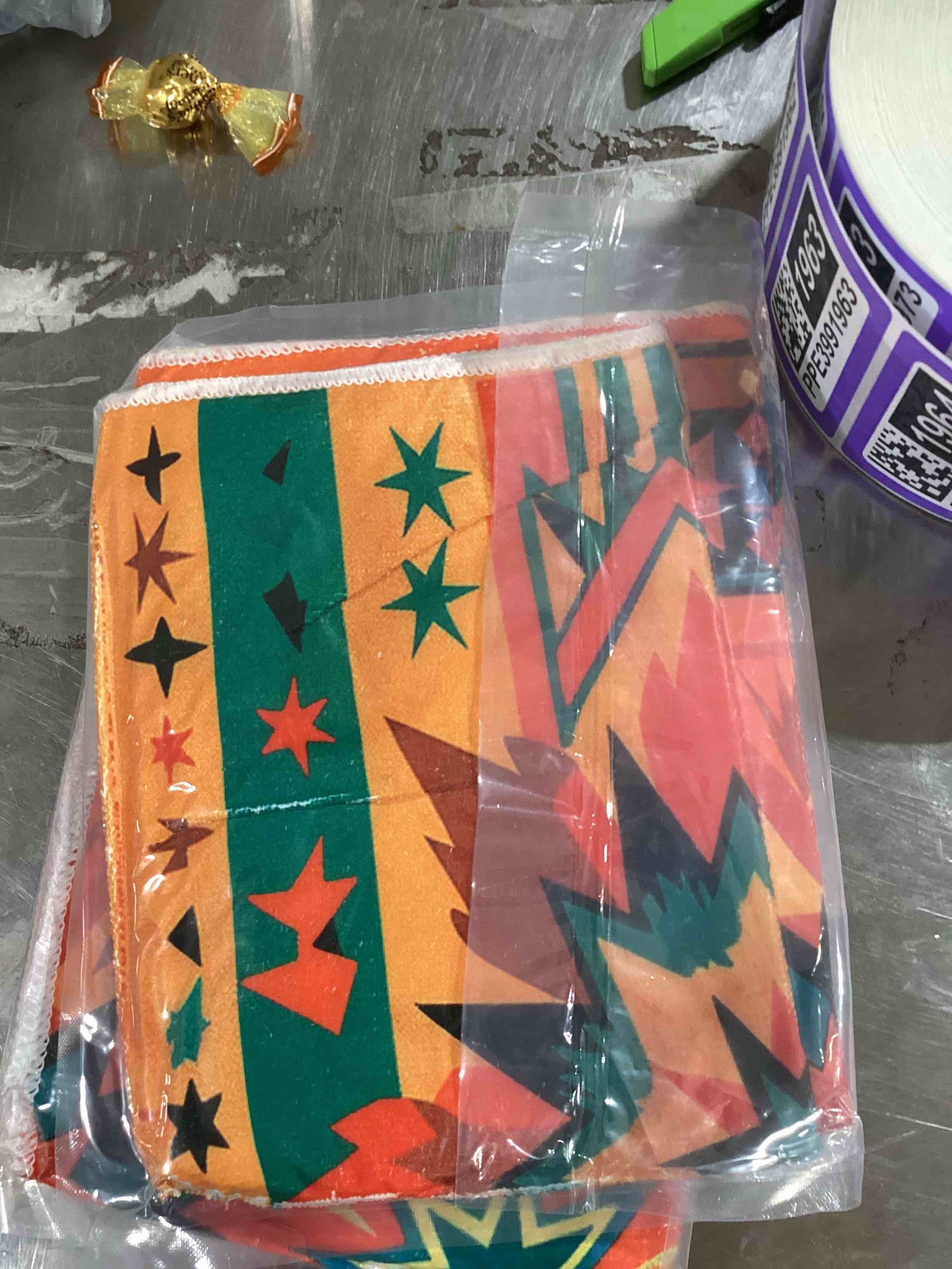 abstract dish towels 4 in a set