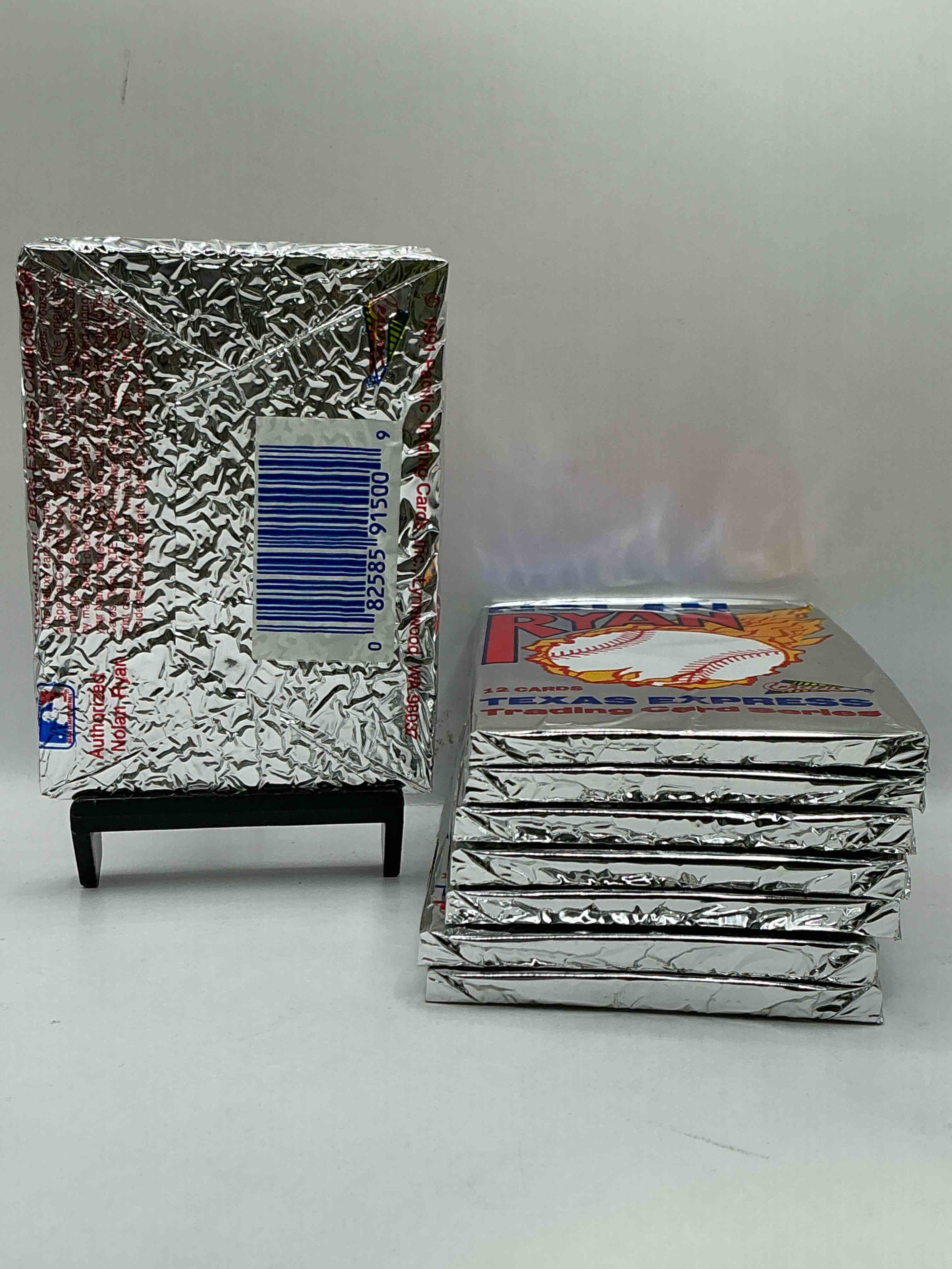 Condition photo showing New/Like New for 1991 pacific texas express nolan ryan 12 card packs! baseball fans rejoice! only nolan ryan cards can be found in these packs! wow!