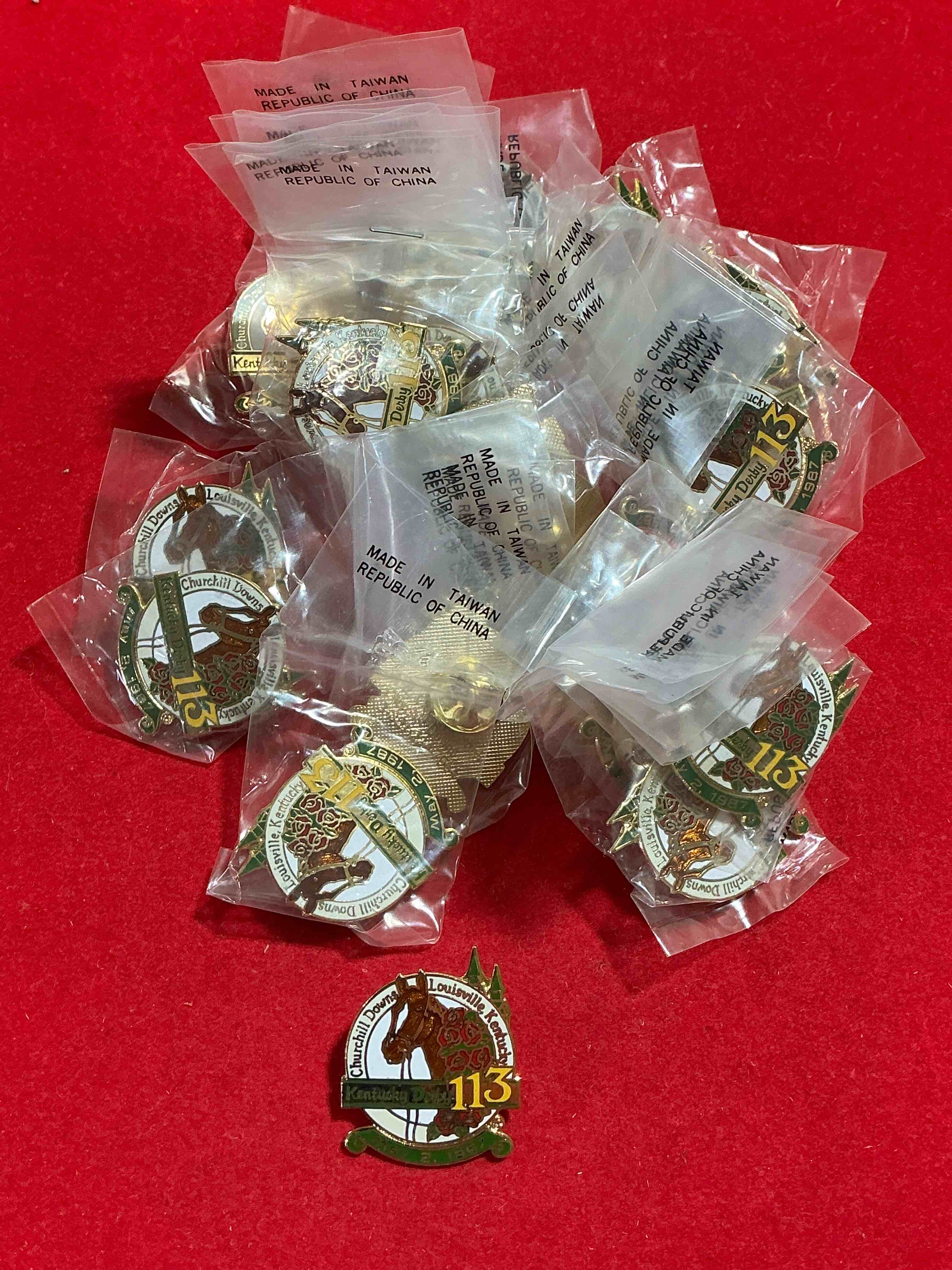 KY Derby Fans WOW! Beautiful KY Derby Pins From The 113th Running Of The Kentucky Derby! All Have Back Pins & Are In Like New Condition! All Metal! Nearly Impossible To Collect! 