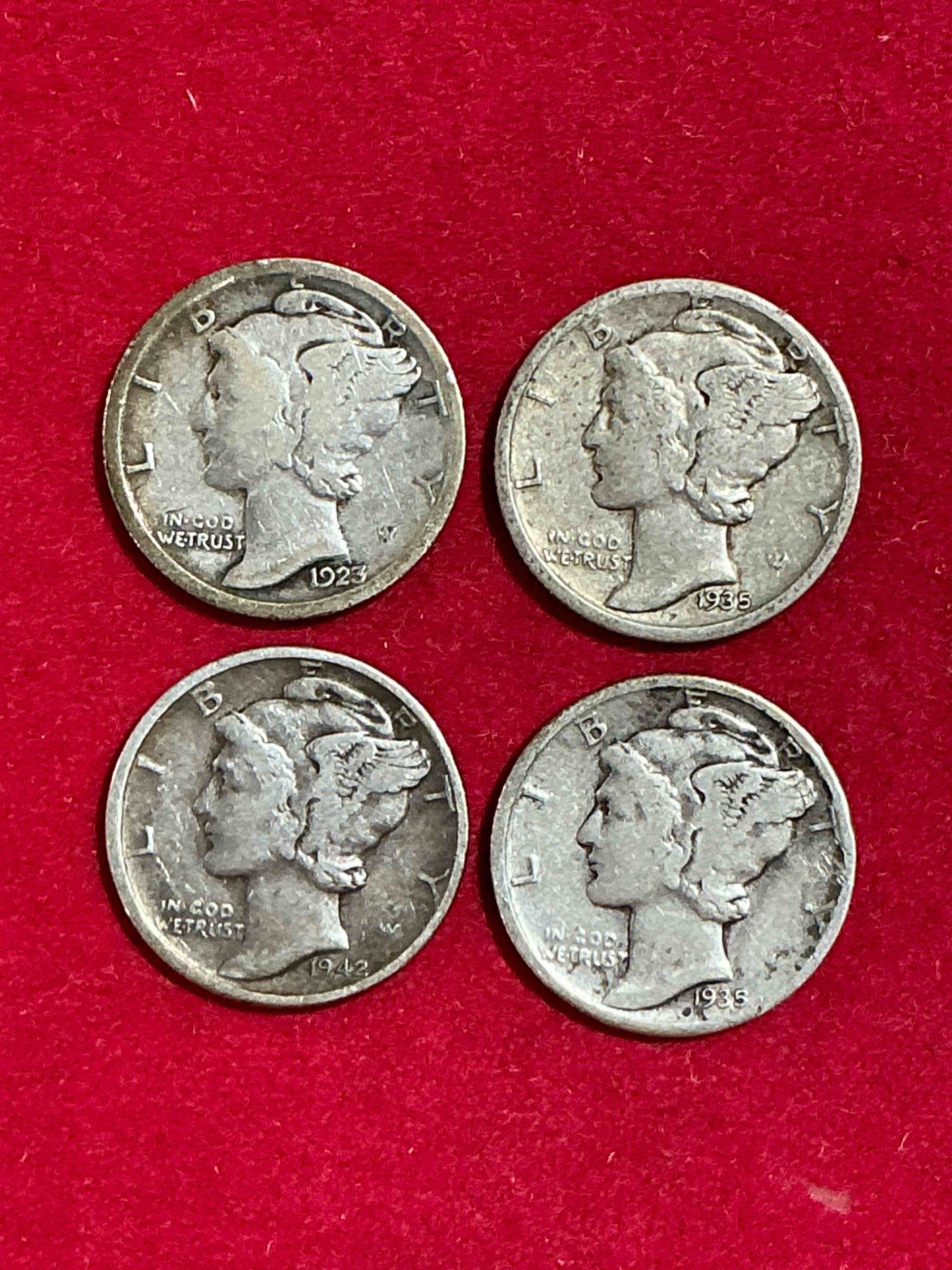 Antique U.S. Pure Fine Silver Mercury Dimes! Silver Mercury Dimes Were Minted From 1916-1945 & Have Become Serious Collector Items! Check Out These Awesome Examples, All In Nice, Circulated Condition With Visible Dates & Varying Years! Rare To Have Visible Dates! Makes For A Great Investment In Precious Metals, Mercury Dimes Are 90% Pure Fine Silver! They Don't Make Em' Like This Anymore!