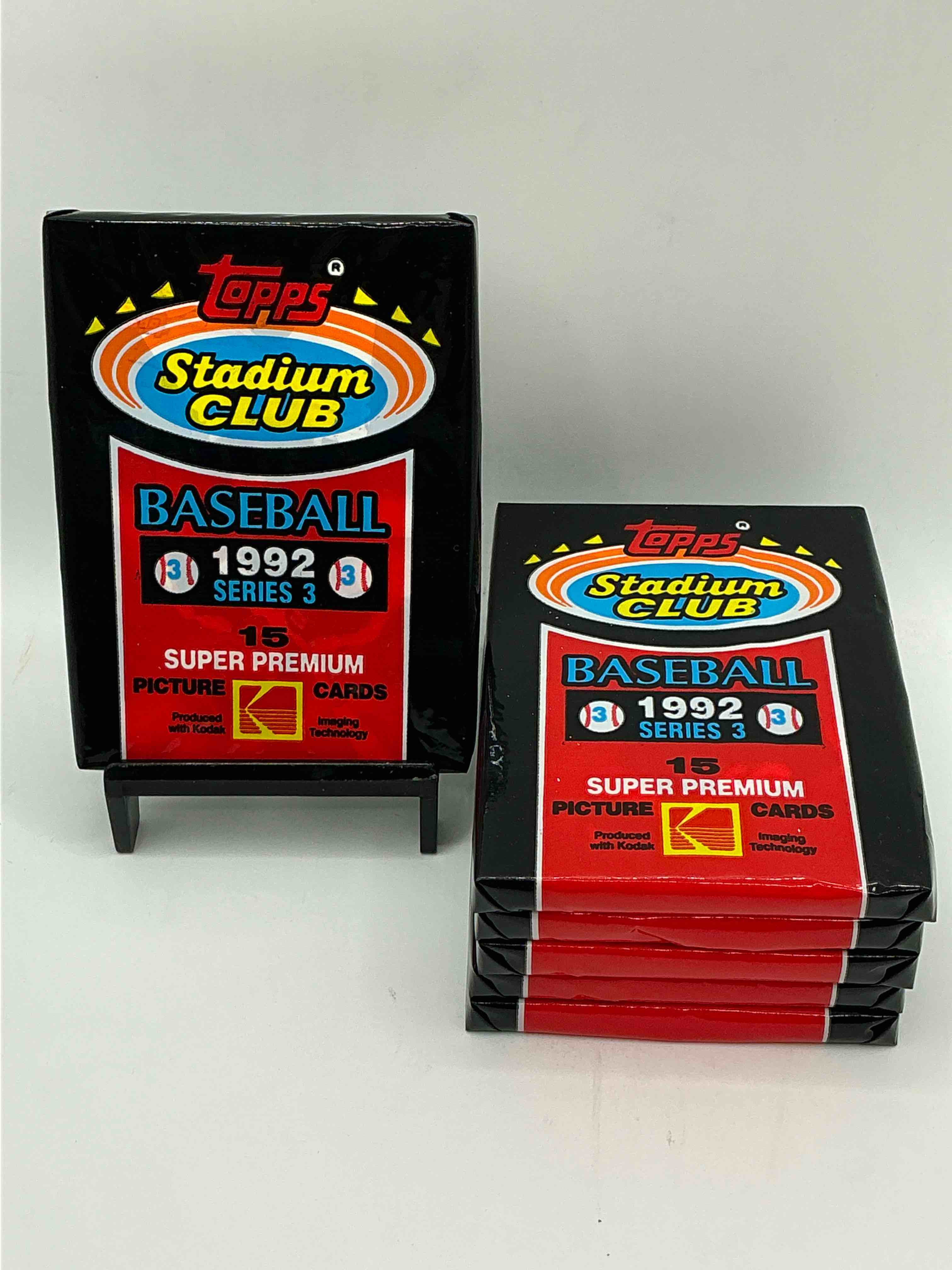 ken griffey jr!? frank thomas!? baseball insanity! 1992 topps stadium club baseball series iii unopened packs, direct from box! 15 premium baseball cards in each pack! search for griffey jr, nolan ryan, frank thomas & so much more!search for 1980's stars & hall of famers!