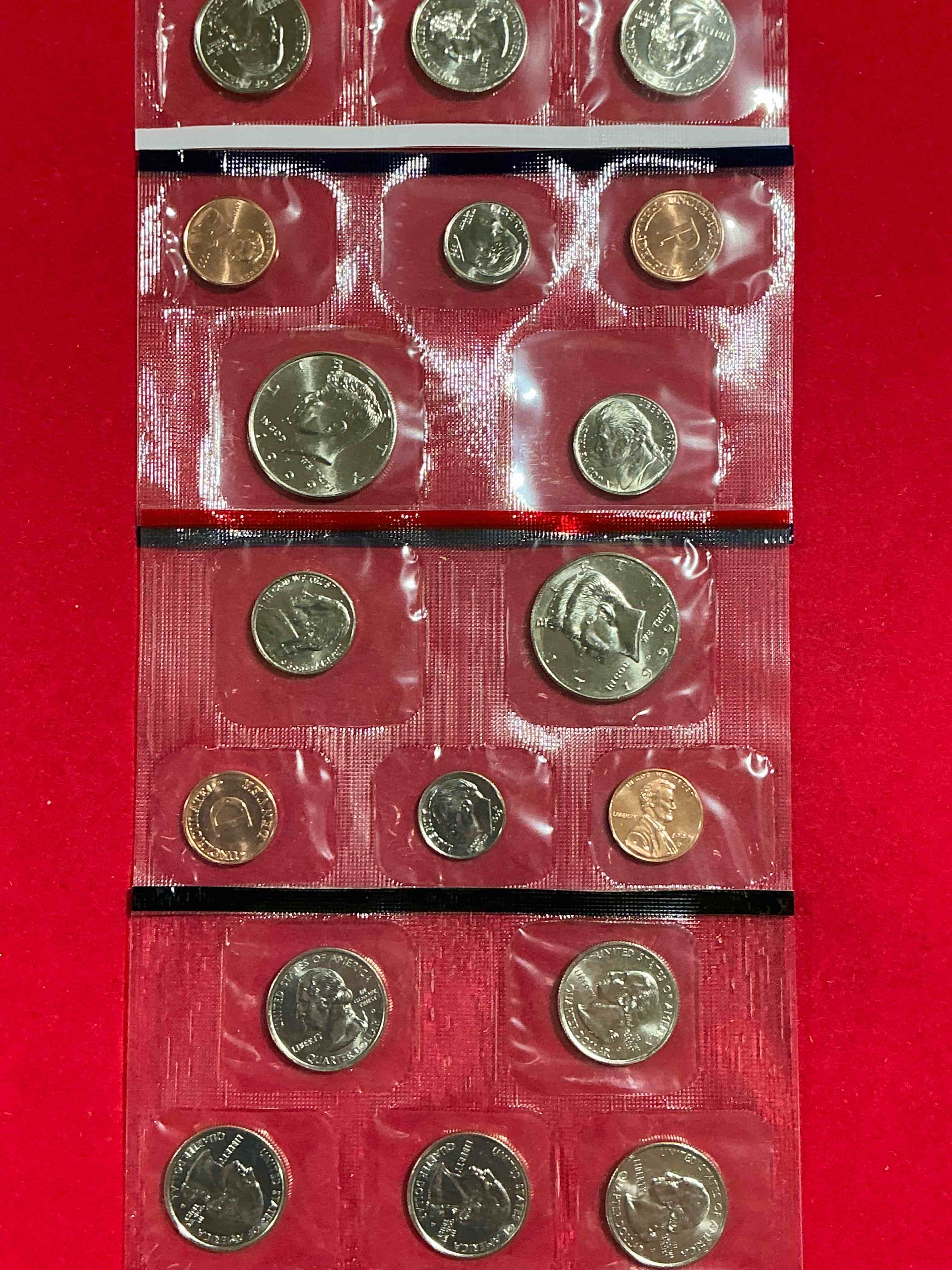1999 uncirculated mint set coins! 20 coin mint set from philadelphia & denver! 20 coin uncirculated lot, with quarters, nickels, half dollars, dimes, pennies & more! uncirculated coin craziness!