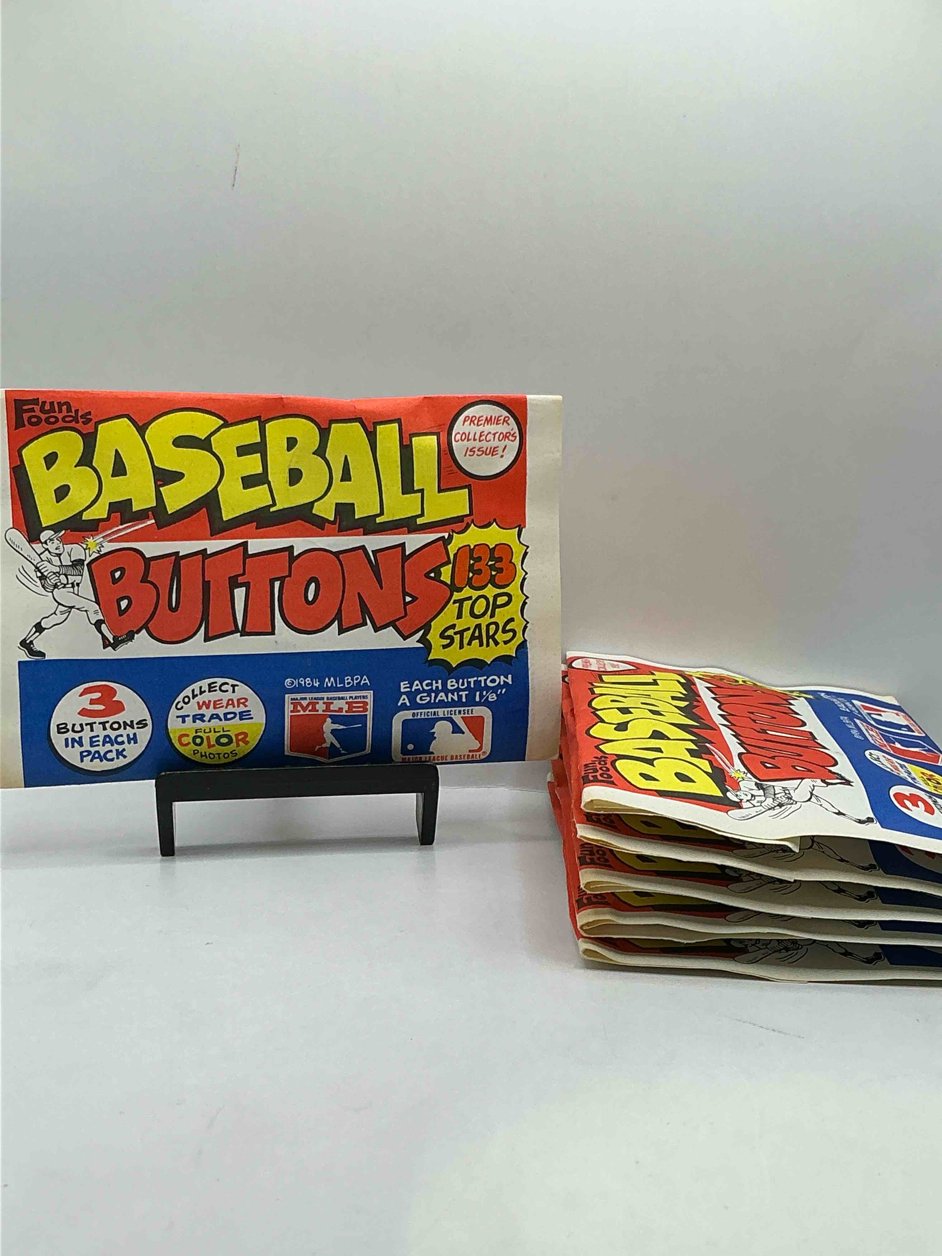 1984 fun! baseball buttons from the early 80’s! rare packs, so much fun! collect your favorite players!
