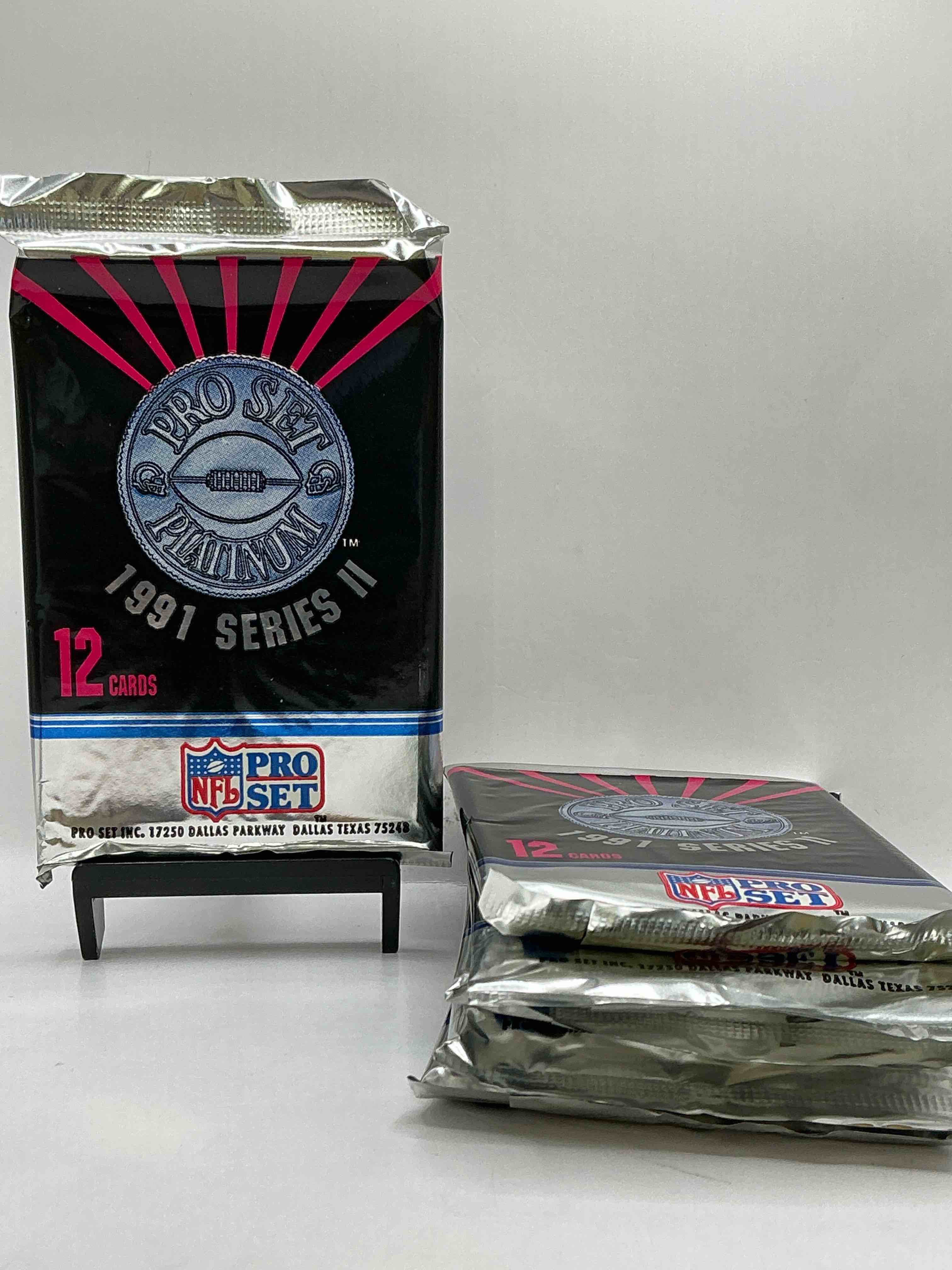 1991 pro set platinum edition series ii unopened packs! search for brett favre rookie & bill belichick coach rookie card as well as santa claus card!