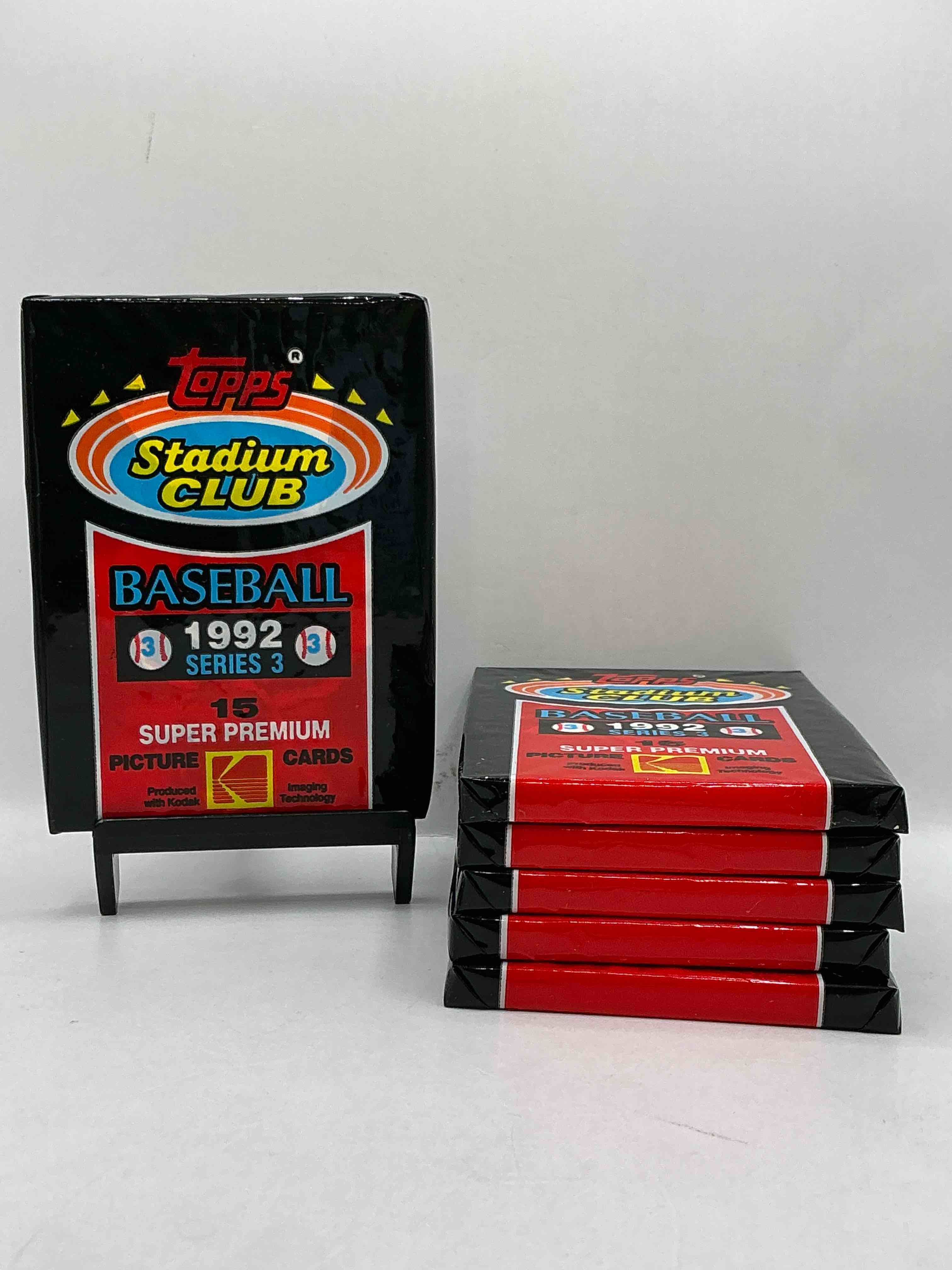 ken griffey jr!? frank thomas!? baseball insanity! 1992 topps stadium club baseball series iii unopened packs, direct from box! 15 premium baseball cards in each pack! search for griffey jr, nolan ryan, frank thomas & so much more!search for 1980's stars & hall of famers!