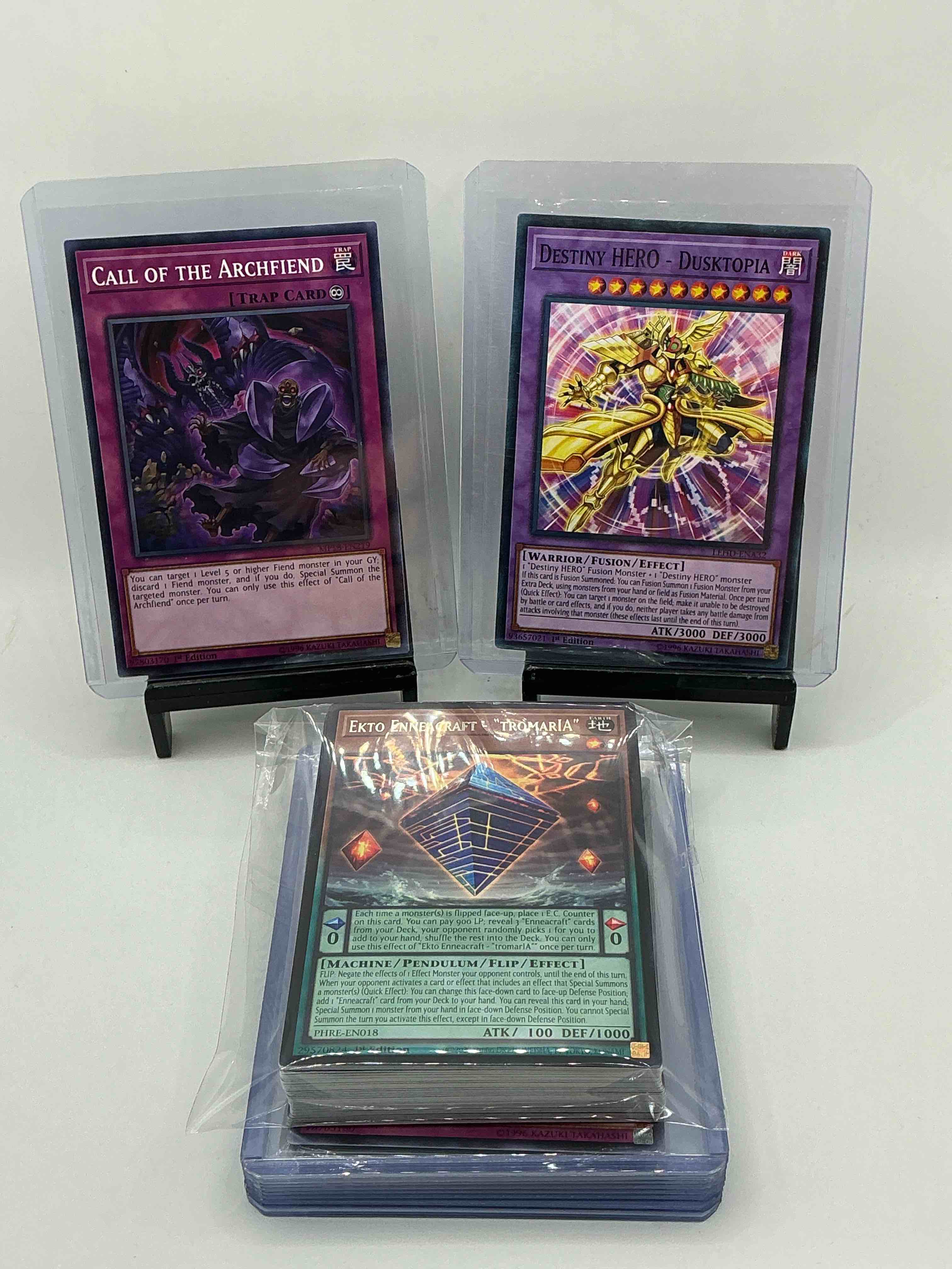 yu-gi-oh 50 card lot! join the craze of yu-gi-oh with these awesome cards! this 50 card lot includes the big three yu-gi-oh category cards, monsters, spells & traps! this 50 card lot includes some of all three! wow! perfect time to start collecting! 