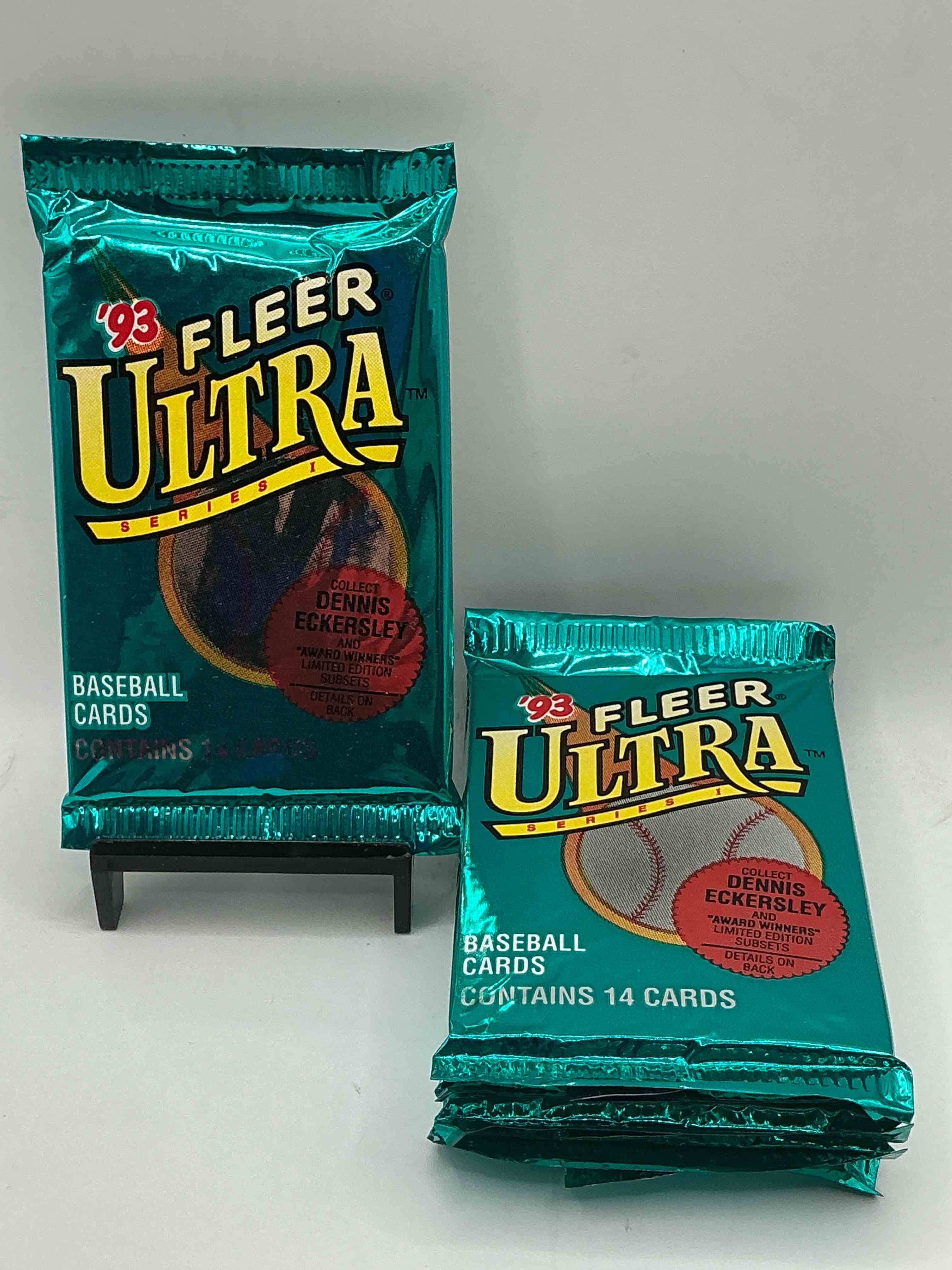 Dennis Eckersley Limited Edition Subsets!? 1993 Fleer Ultra Baseball Card Packs!Search For Legends & Rare Subsets Look For Ken Griffey Jr, Nolan Ryan, Don Mattingly & More!