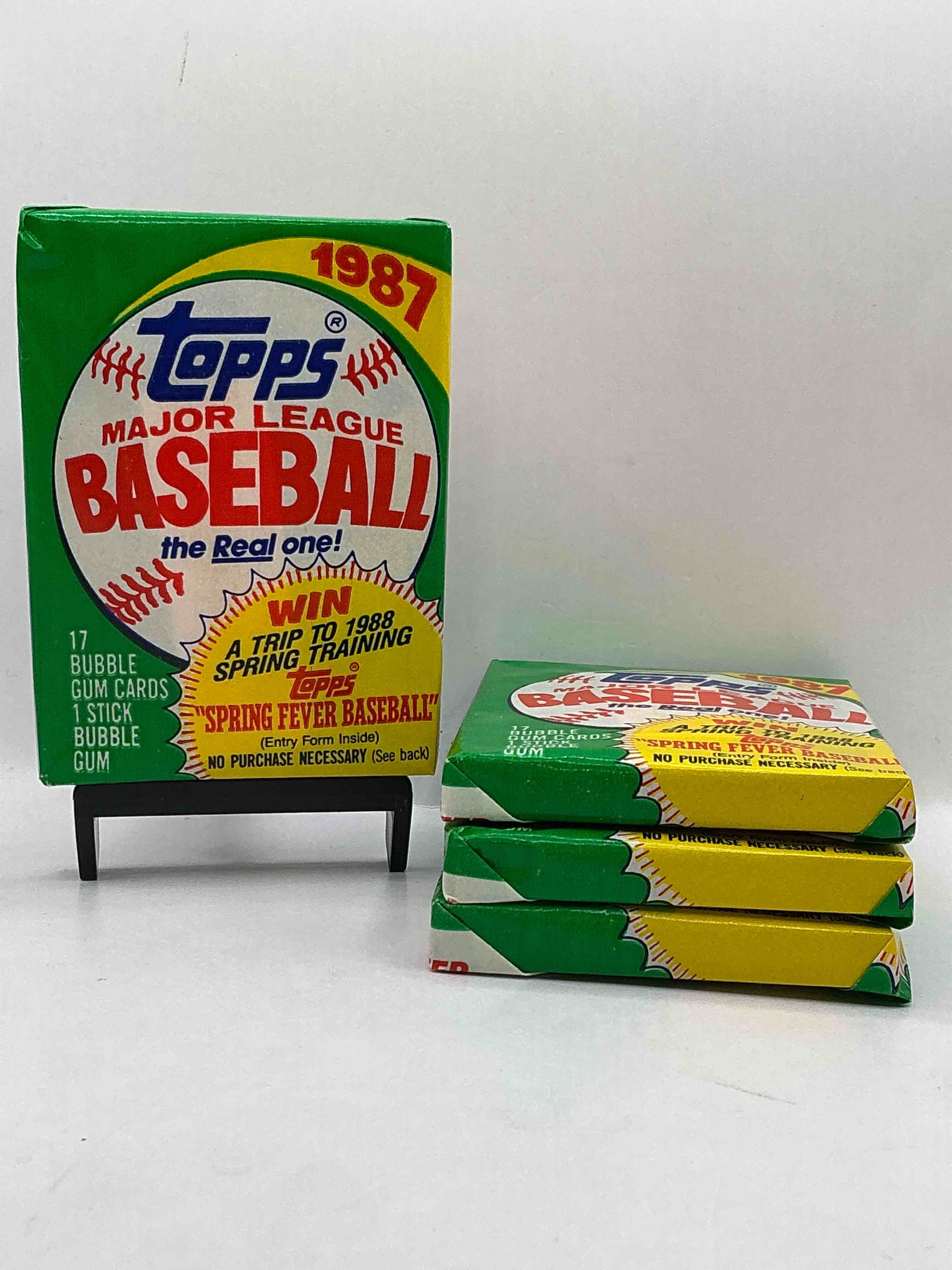 Loaded! 1987 Topps Baseball Unopened Sports Card Collectible Wax Pack, Direct From Original Retail Case! 1987 Topps Baseball Is A Loaded Year With Rookie Cards From Barry Bonds (PSA 10 $300+), Bo Jackson, Jose Canseco & More! Excellent Condition!