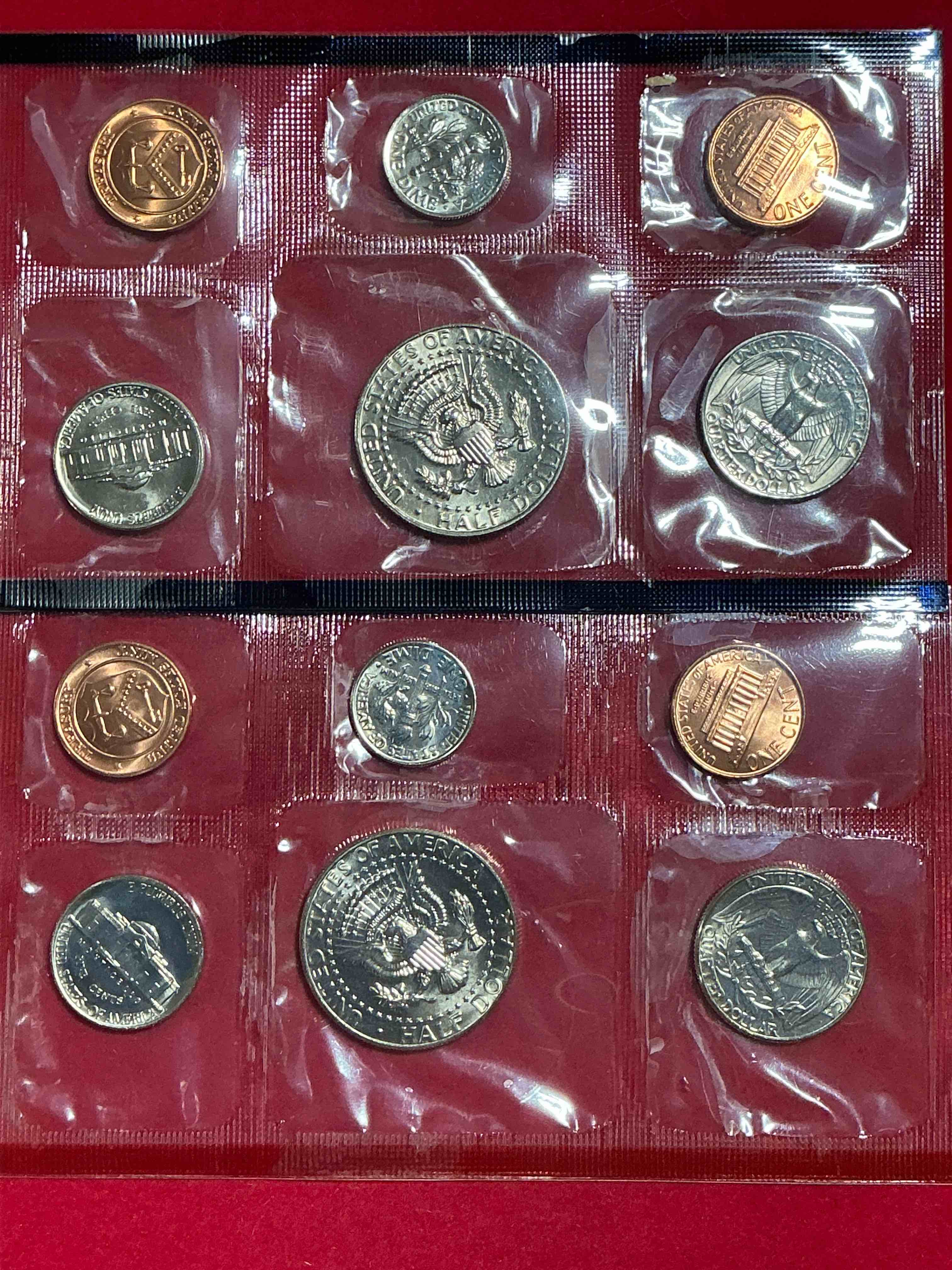 Condition photo showing New/Like New for 1986 uncirculated philadelphia & denver 12 coin mint combo! these beautiful, uncirculated coins are rare pieces of history! 1986 susan b. anthony’s, dimes, pennies half dollars, dollars, nickels & quarters!