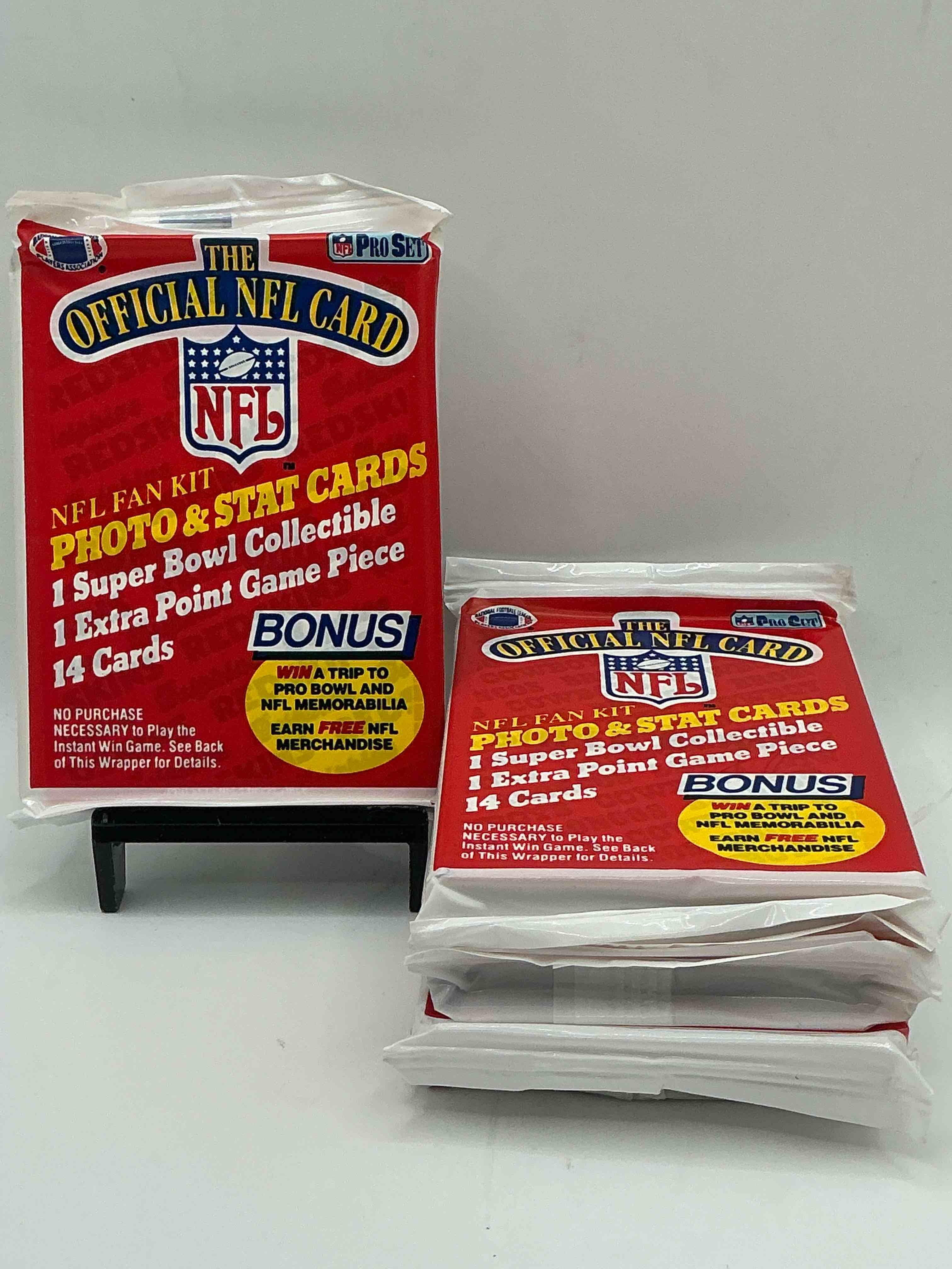 loaded! 1989 pro set football sealed card pack, direct from original retail case!highly sought after by collectors as this year is loaded with high profile rookies!search for rookie cards from barry sanders, deion sanders, troy aikman, michael irvin & much more! getting hard to find!