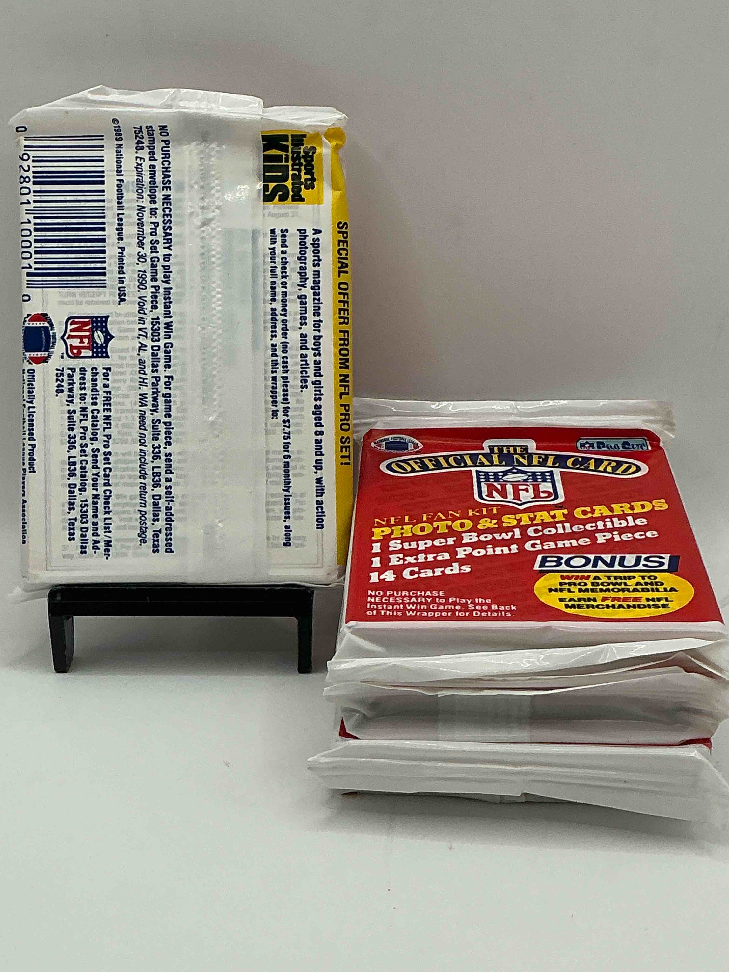 Condition photo showing New/Like New for loaded! 1989 pro set football sealed card pack, direct from original retail case!highly sought after by collectors as this year is loaded with high profile rookies!search for rookie cards from barry sanders, deion sanders, troy aikman, michael irvin & much more! getting hard to find!