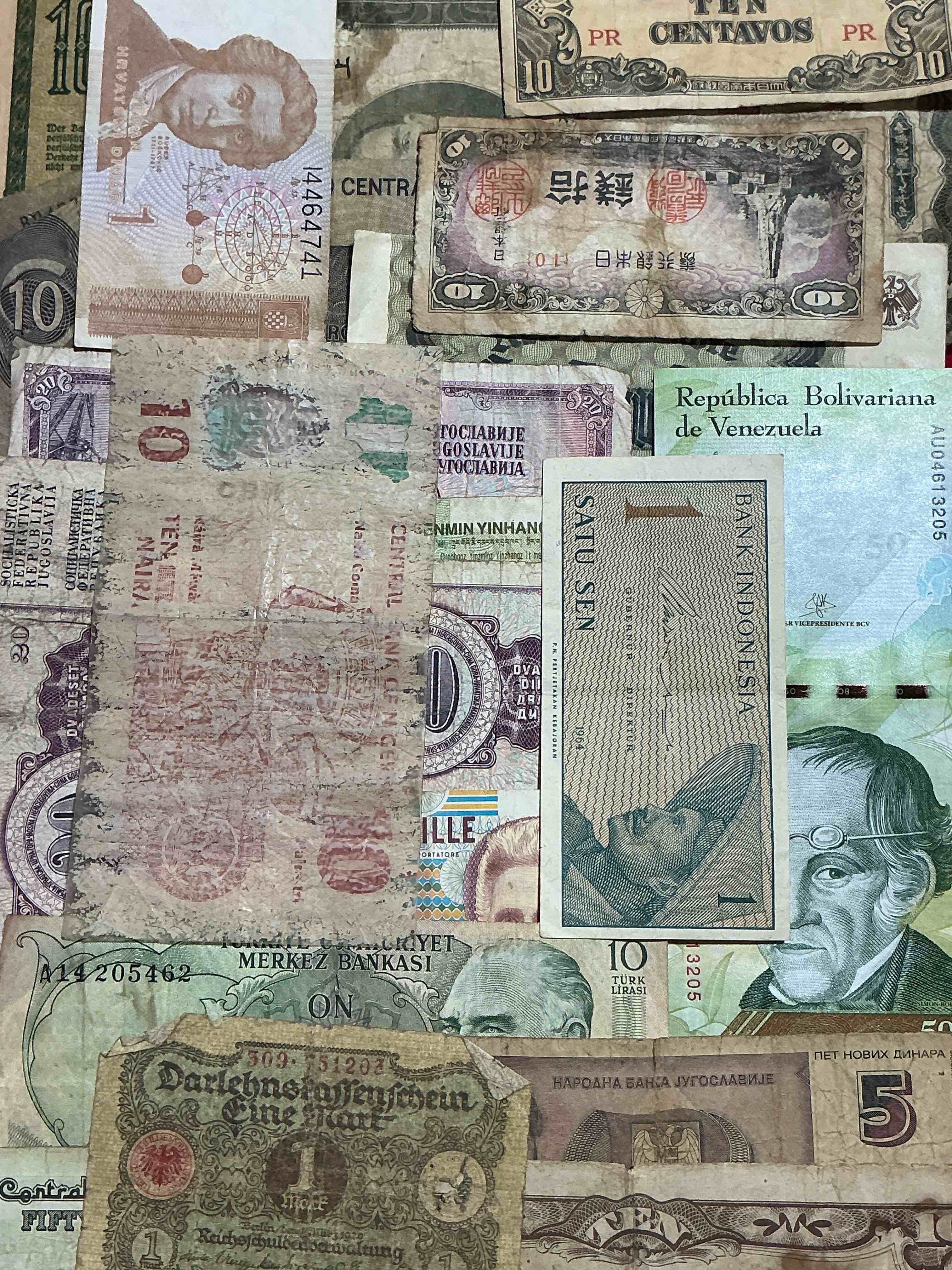world antique & modern authentic paper money! genuine paper currency from around the world, all bills unique & typically span the last 100 years or so! in circulated & uncirculated condition! impossible to collect! 