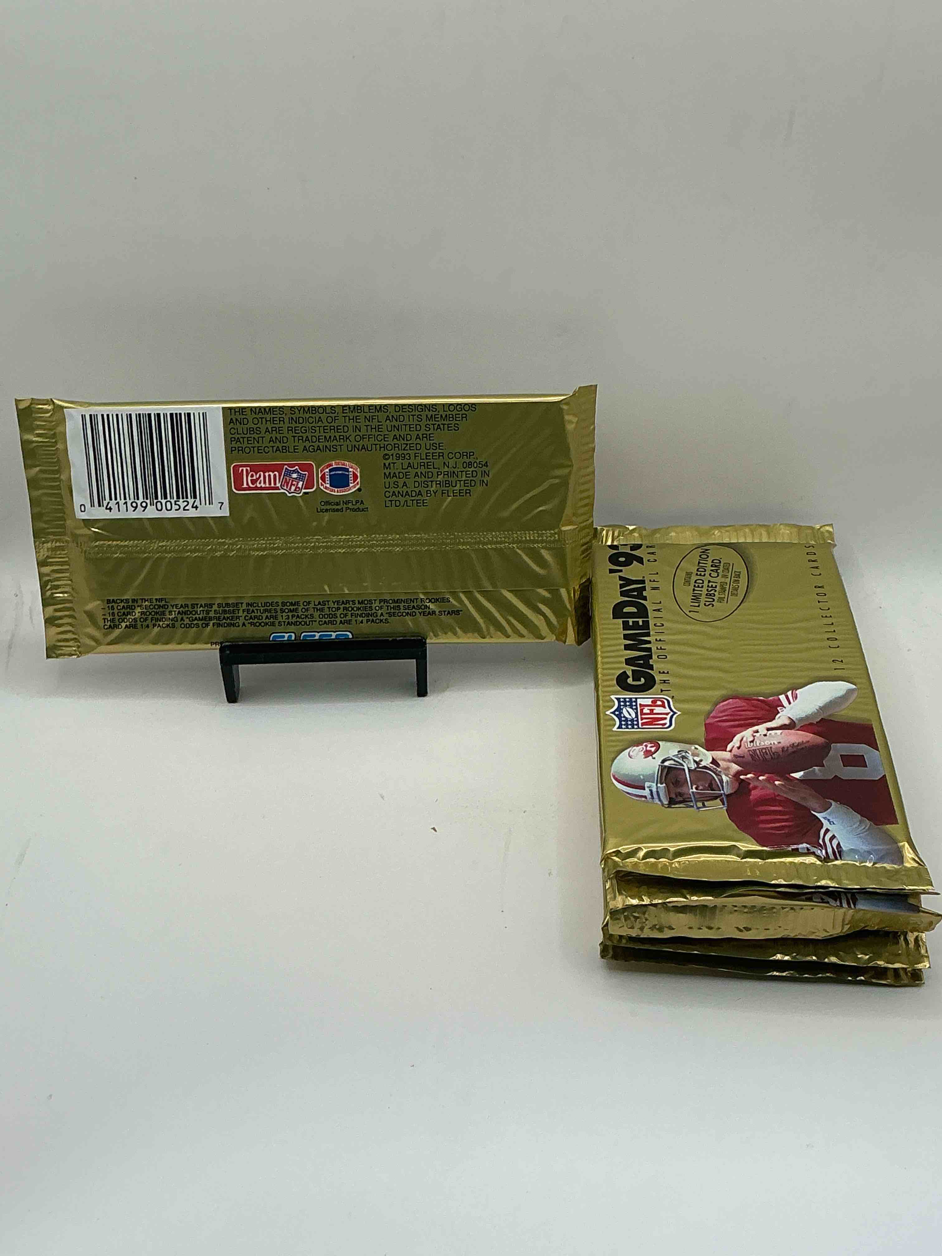 Condition photo showing New/Like New for 1993 oversized gameday fleer unopened packs, direct from box! search for brett favre, barry sanders & more! also search for 1 limited edition subset card! awesome piece of football history!