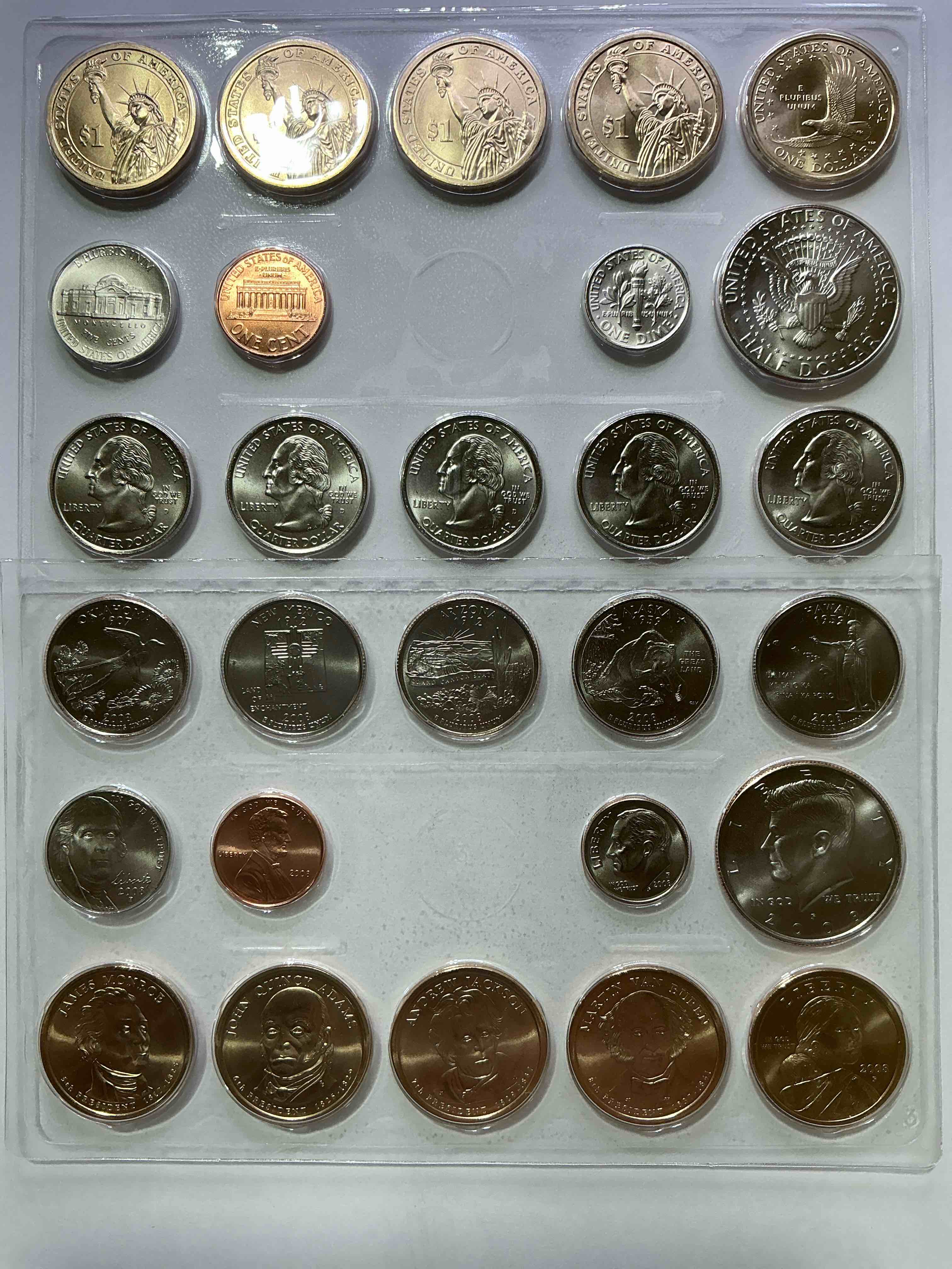 28 coin craziness! denver & philly mints! 2008 uncirculated mint set coins! includes half dollars, president dollar coins, dimes, nickels, pennies & quarters! cool coin collectible! 