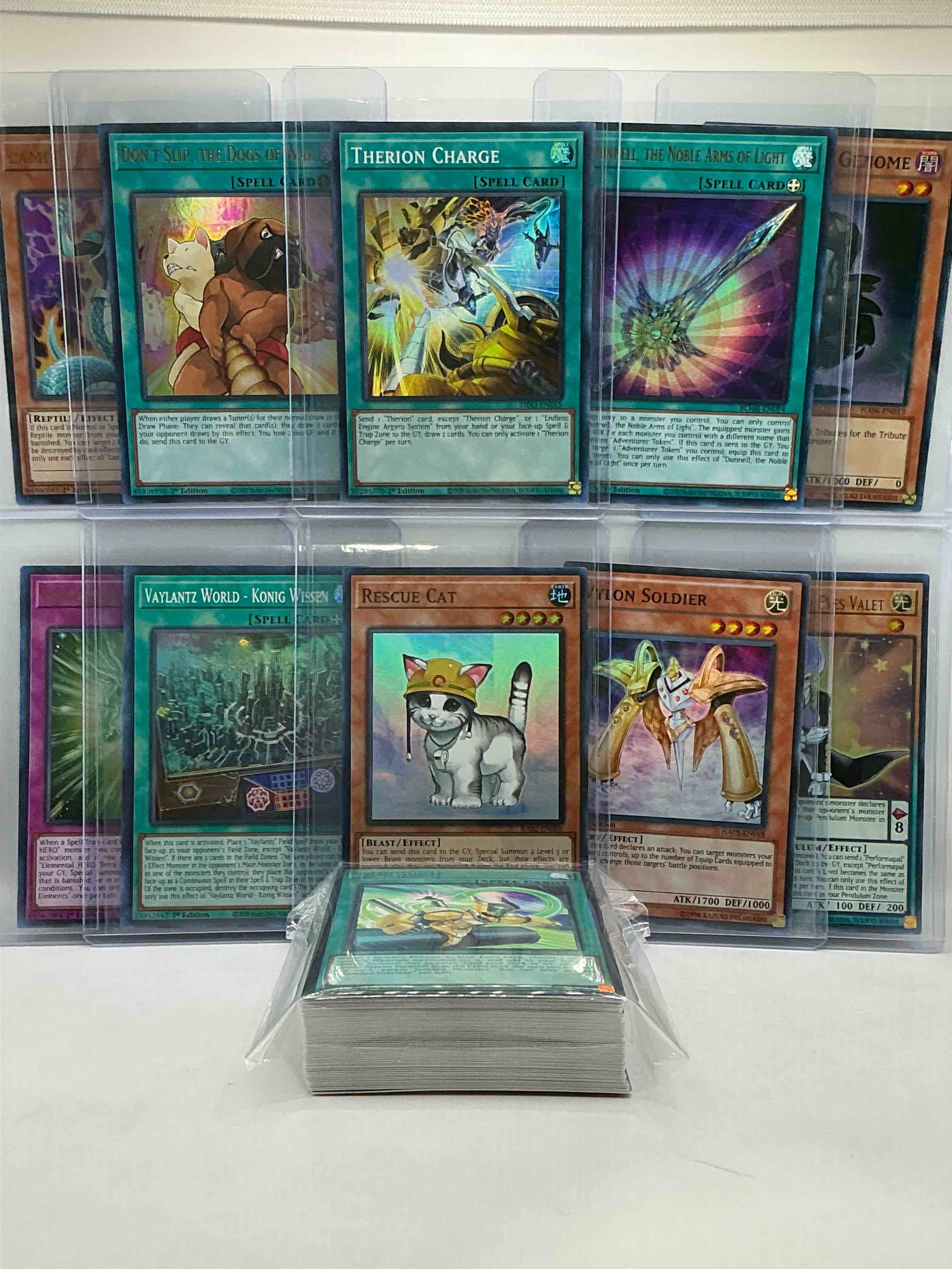 yu-gi-oh 50 card lot! join the craze of yu-gi-oh with these awesome cards! this 50 card lot includes the big three yu-gi-oh category cards, monsters, spells & traps! this 50 card lot includes some of all three! wow! perfect time to start collecting! 