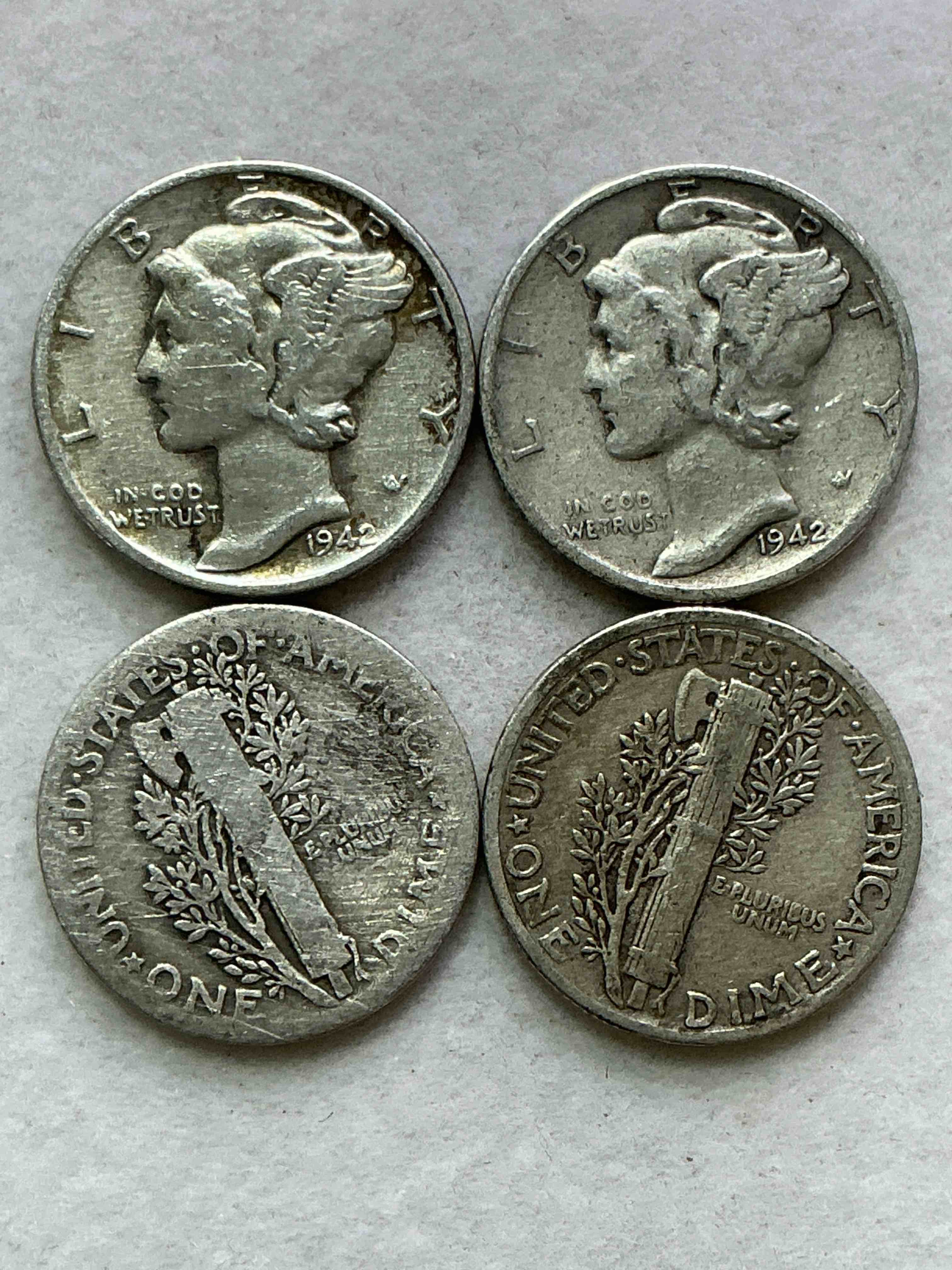 Antique U.S. Pure Fine Silver Mercury Dimes! Silver Mercury Dimes Were Minted From 1916-1945 & Have Become Serious Collector Items! Check Out These Awesome Examples, All In Nice, Circulated Condition With Visible Dates & Varying Years! Rare To Have Visible Dates! Makes For A Great Investment In Precious Metals, Mercury Dimes Are 90% Pure Fine Silver! They Don't Make Em' Like This Anymore!