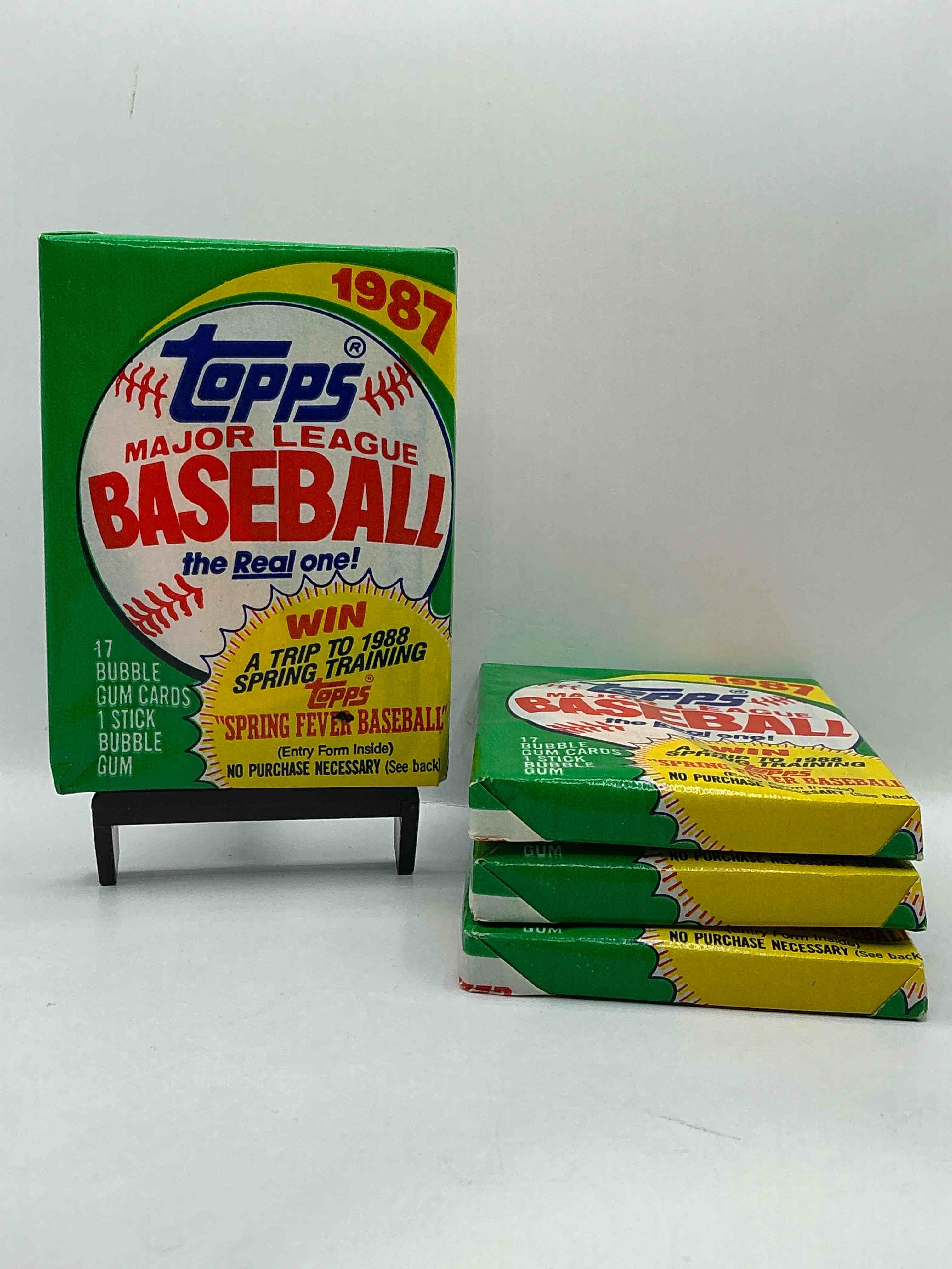 Loaded! 1987 Topps Baseball Unopened Sports Card Collectible Wax Pack, Direct From Original Retail Case! 1987 Topps Baseball Is A Loaded Year With Rookie Cards From Barry Bonds (PSA 10 $300+), Bo Jackson, Jose Canseco & More! Excellent Condition!