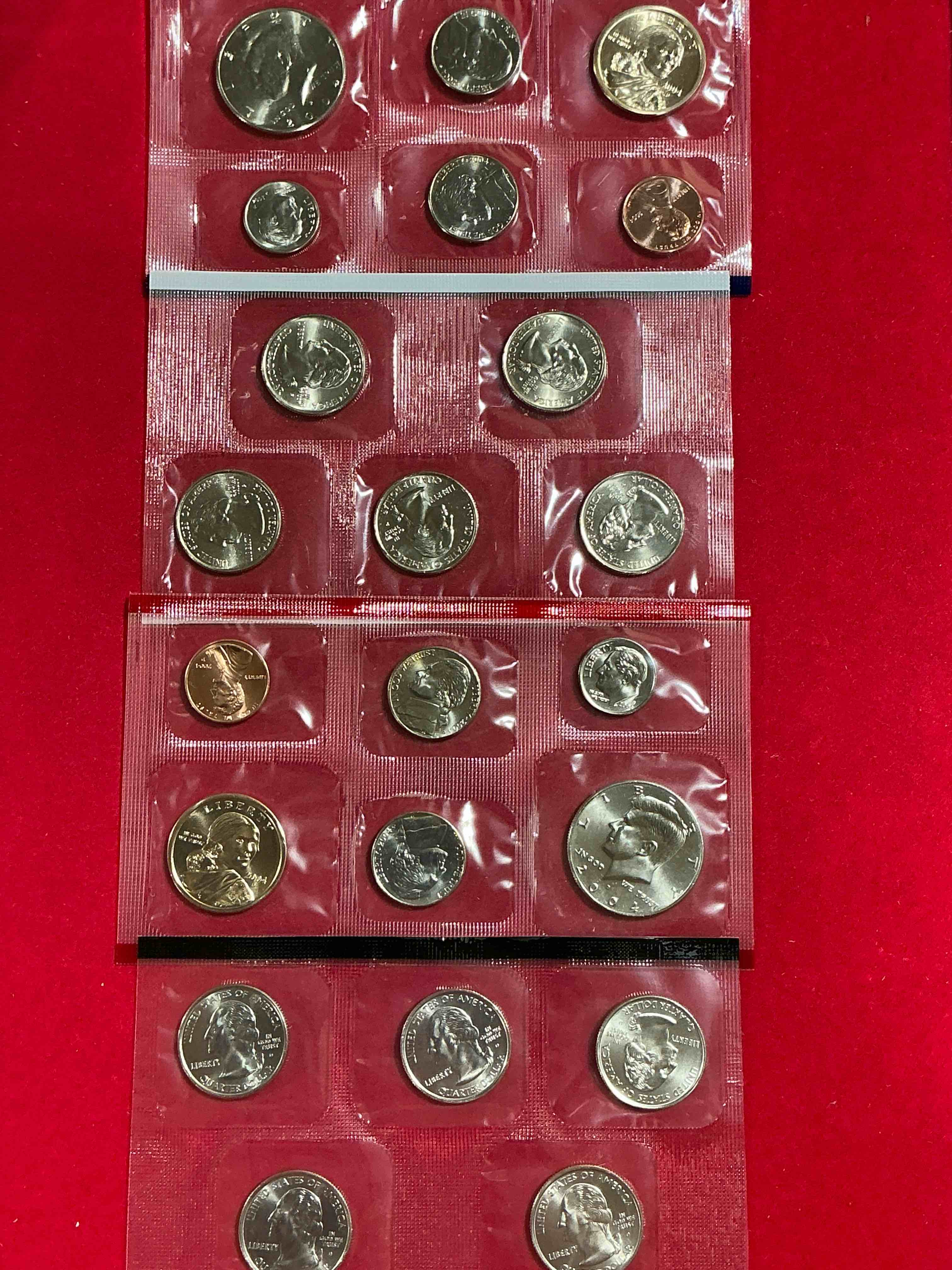 Great Year! 2004 Philadelphia & Denver Mint Coins! 22 Coins, Including Sacagawea Dollars, Half Dollars, State Quarters, Nickels, Dimes & Pennies! Wow!