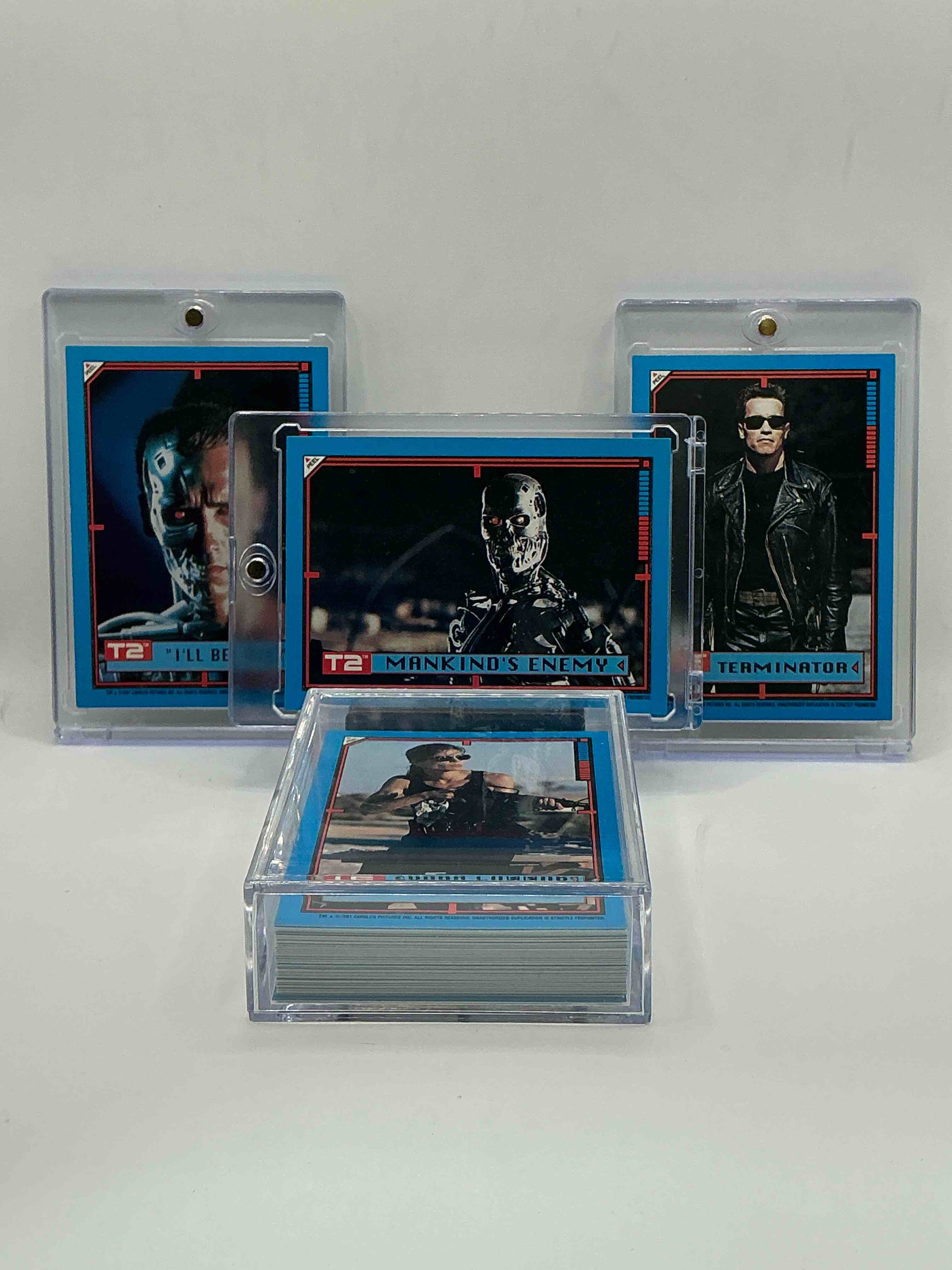 1991 Movie History!  Topps “Terminator 2” Complete 44 Card Movie Trading Card Set, Excellent Condition!  Rare To Find Complete InThis Excellent Condition!  Own A Serious Movie History Collectible!