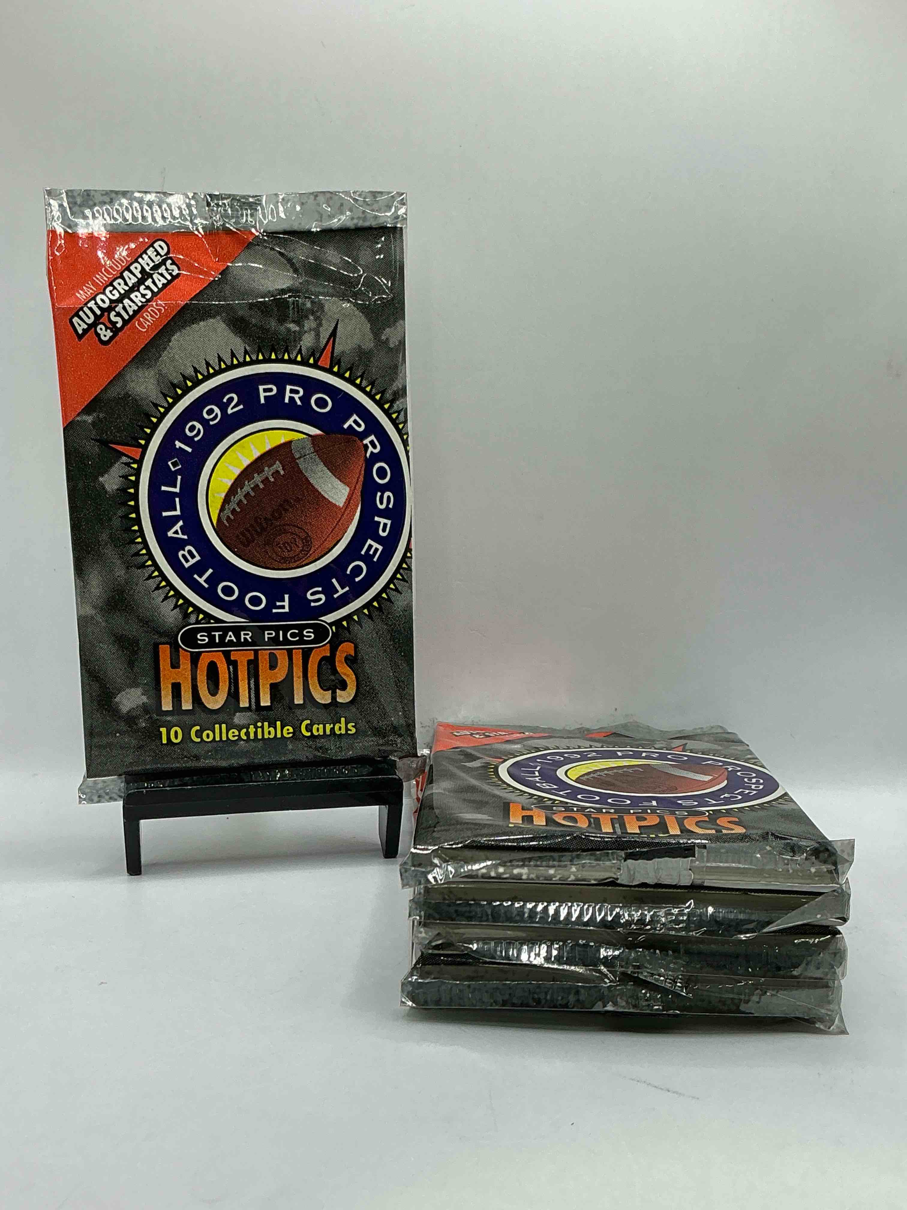 autographs & starstats! 1992 pro prospects football star pics “hotpics”! 10 cards per pack wow! great for any sports card collection!