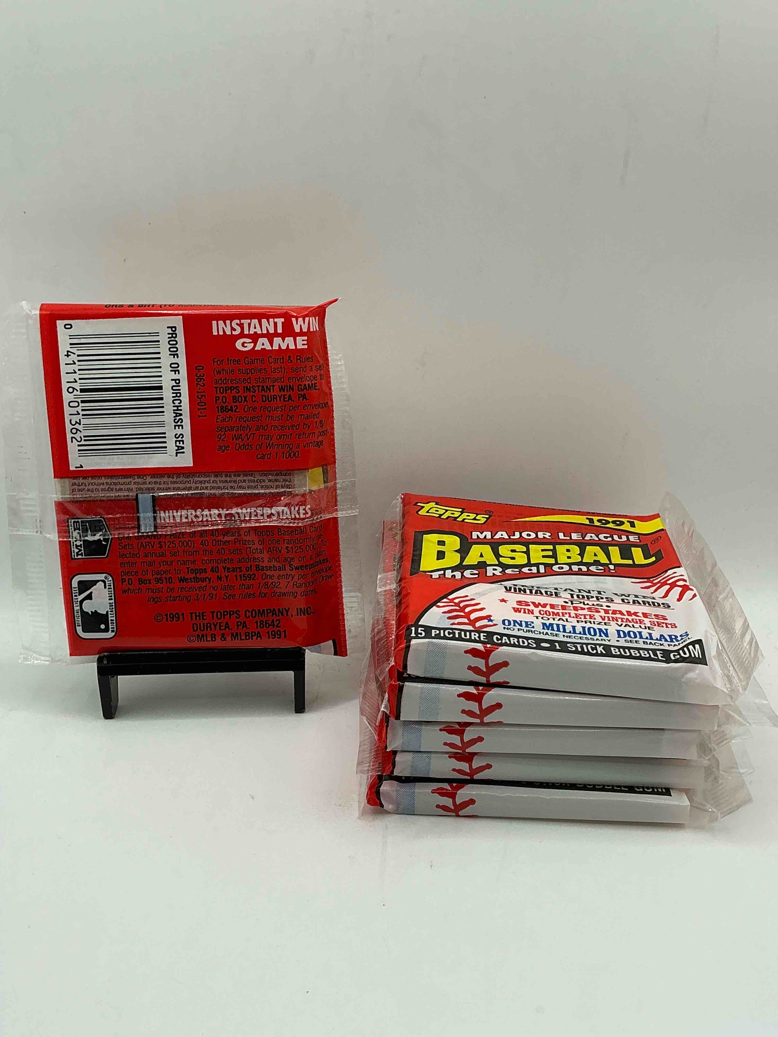 Condition photo showing New/Like New for alternate packaging! 1991 topps baseball card unopened packs, straight from box! search for ken griffey jr cards, bo jackson cards & other 80s & 90s stars! perfect baseball packs!