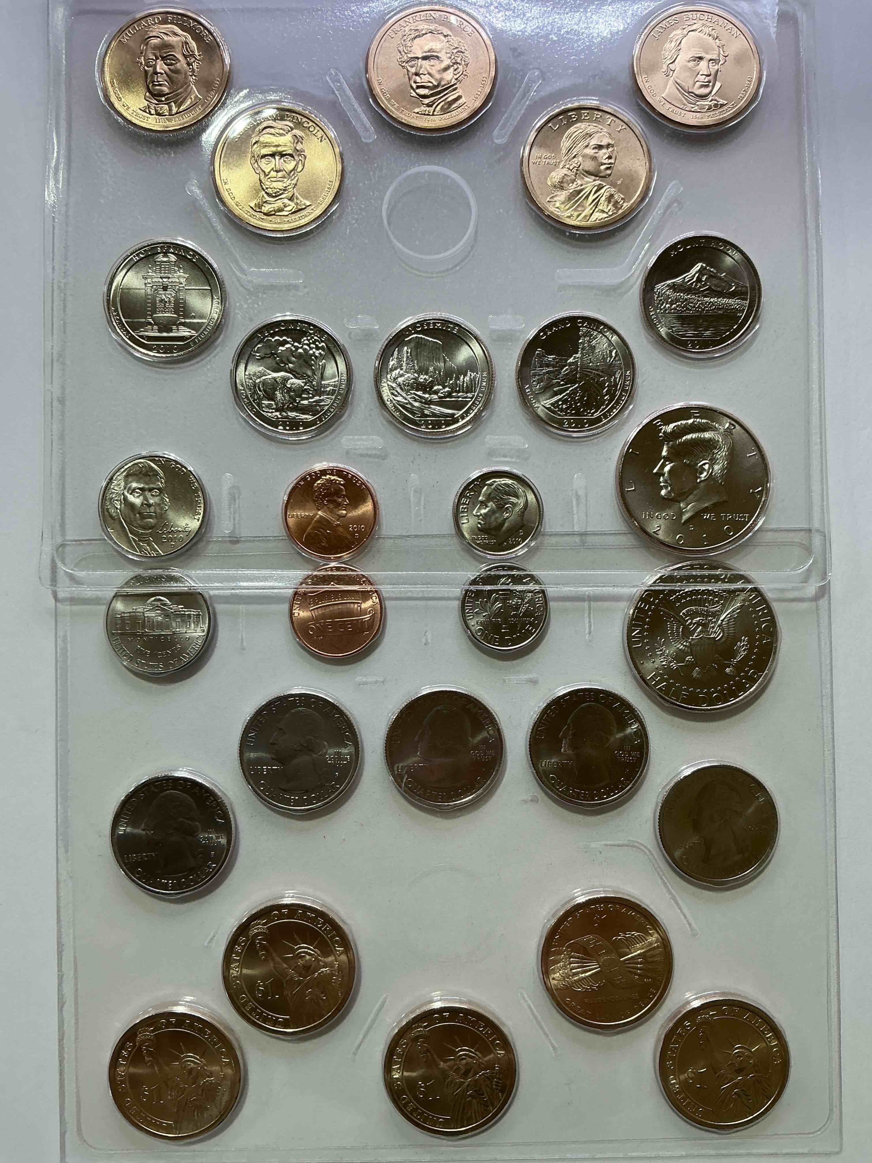 28 coin craziness! denver & philly mints! 2010 uncirculated mint set coins! includes half dollars, president dollar coins, dimes, nickels, pennies & quarters! cool coin collectible! 