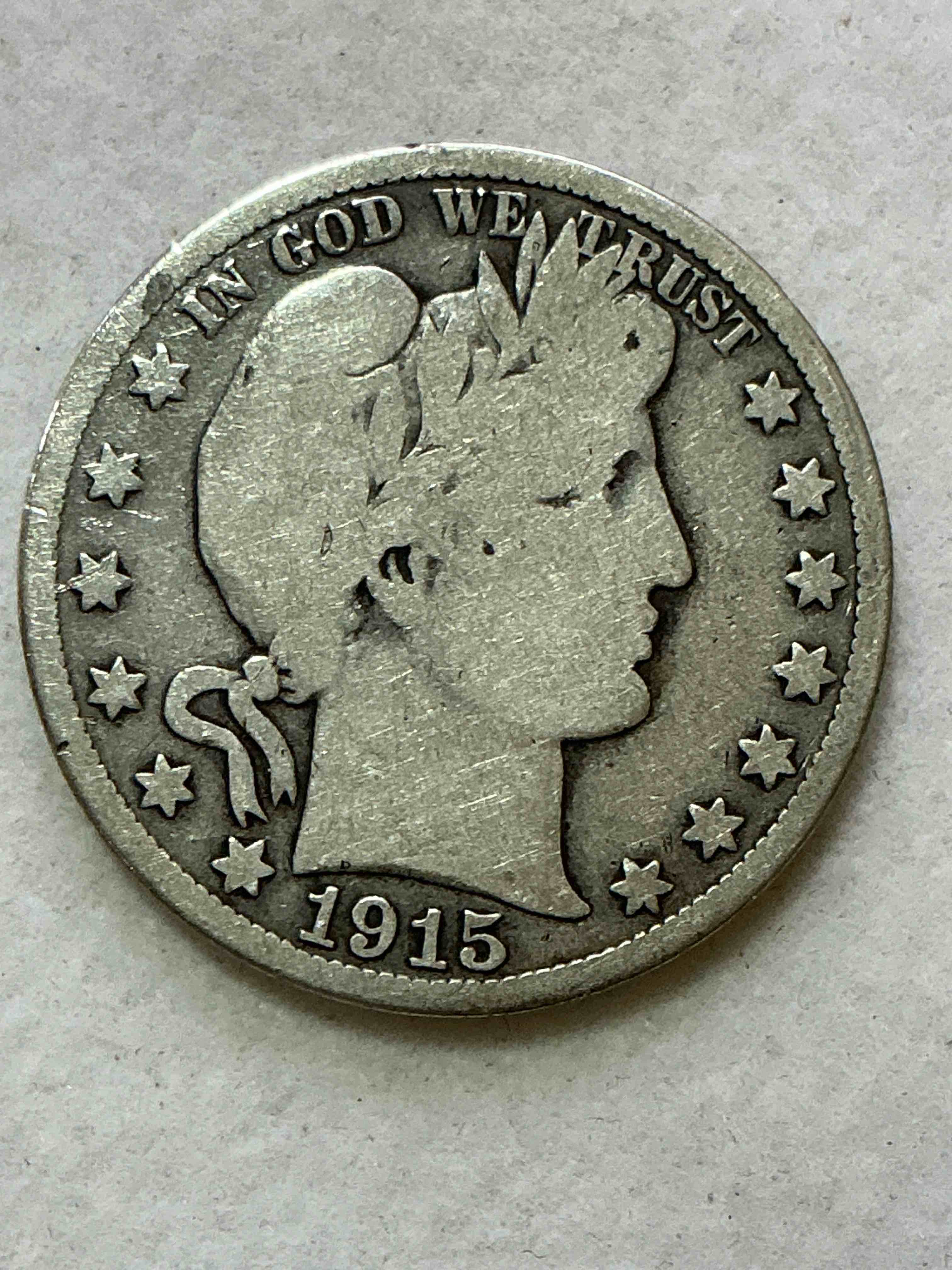 rare wwi fine silver! barber half dollar, 90% silver! 1915! nearly impossible to collect! own a piece of history great for coin collectors, think of the history these coins have seen! rare 90% silver barber half dollar!